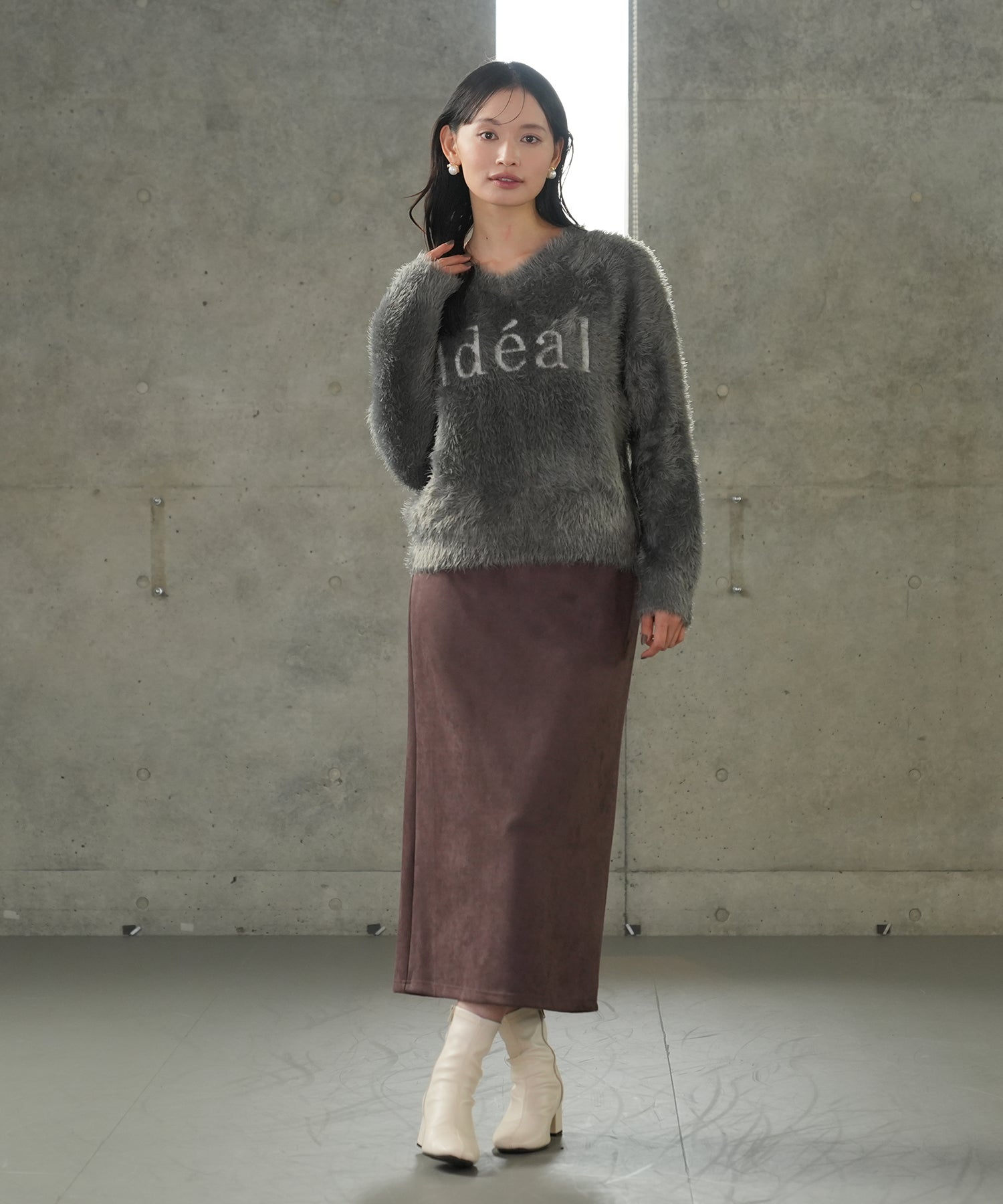 チャコール　model：165　着用サイズ：M