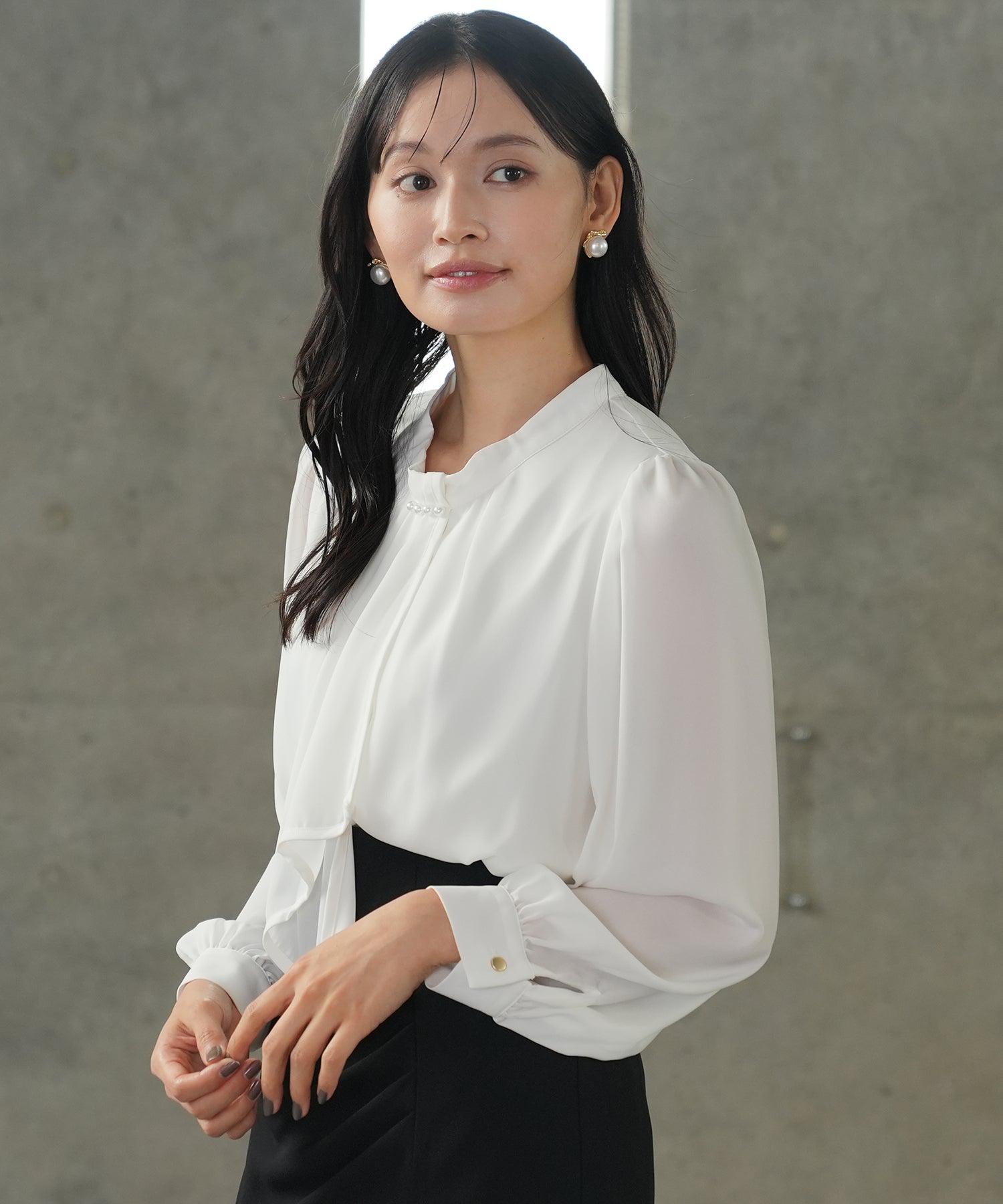 ホワイト　model:165cm  着用サイズ：M