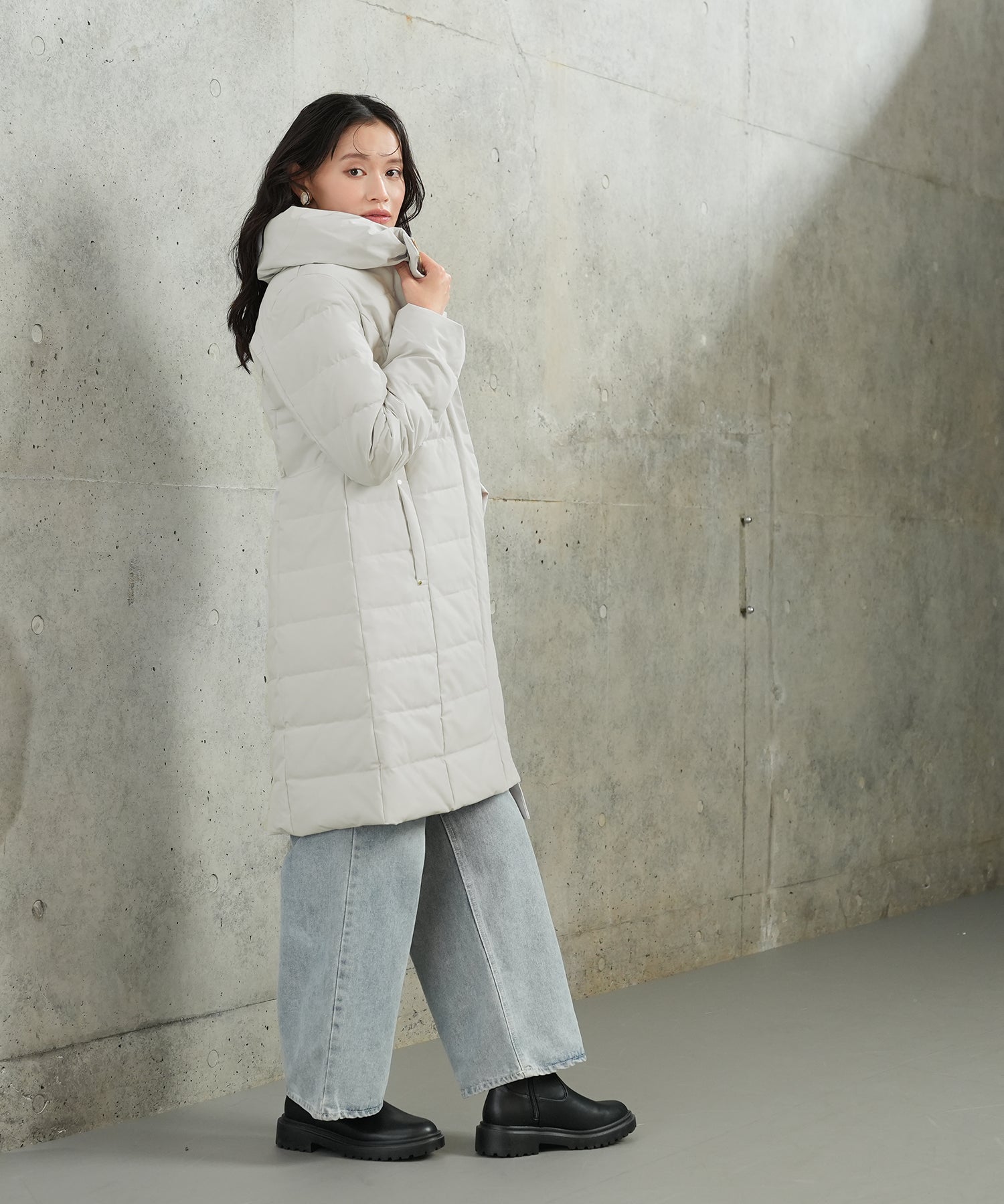 ライトグレー　MODEL:165　着用サイズ：M