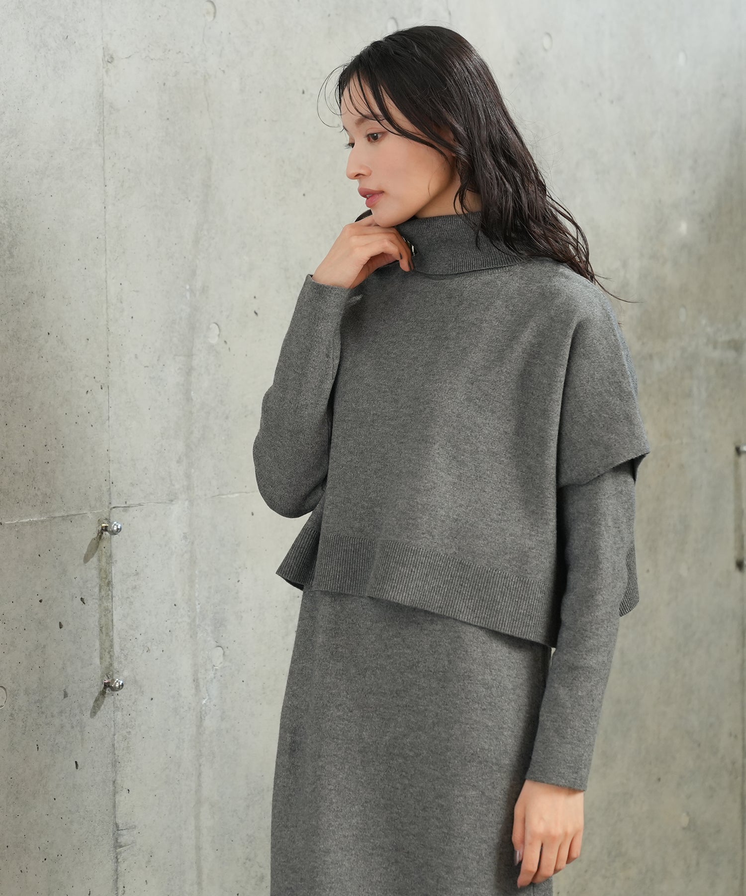 チャコール　model：165　着用サイズ：M