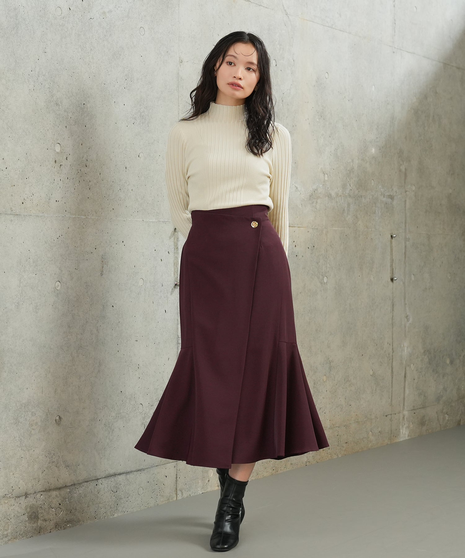 ベージュ　model：165　着用サイズ：M