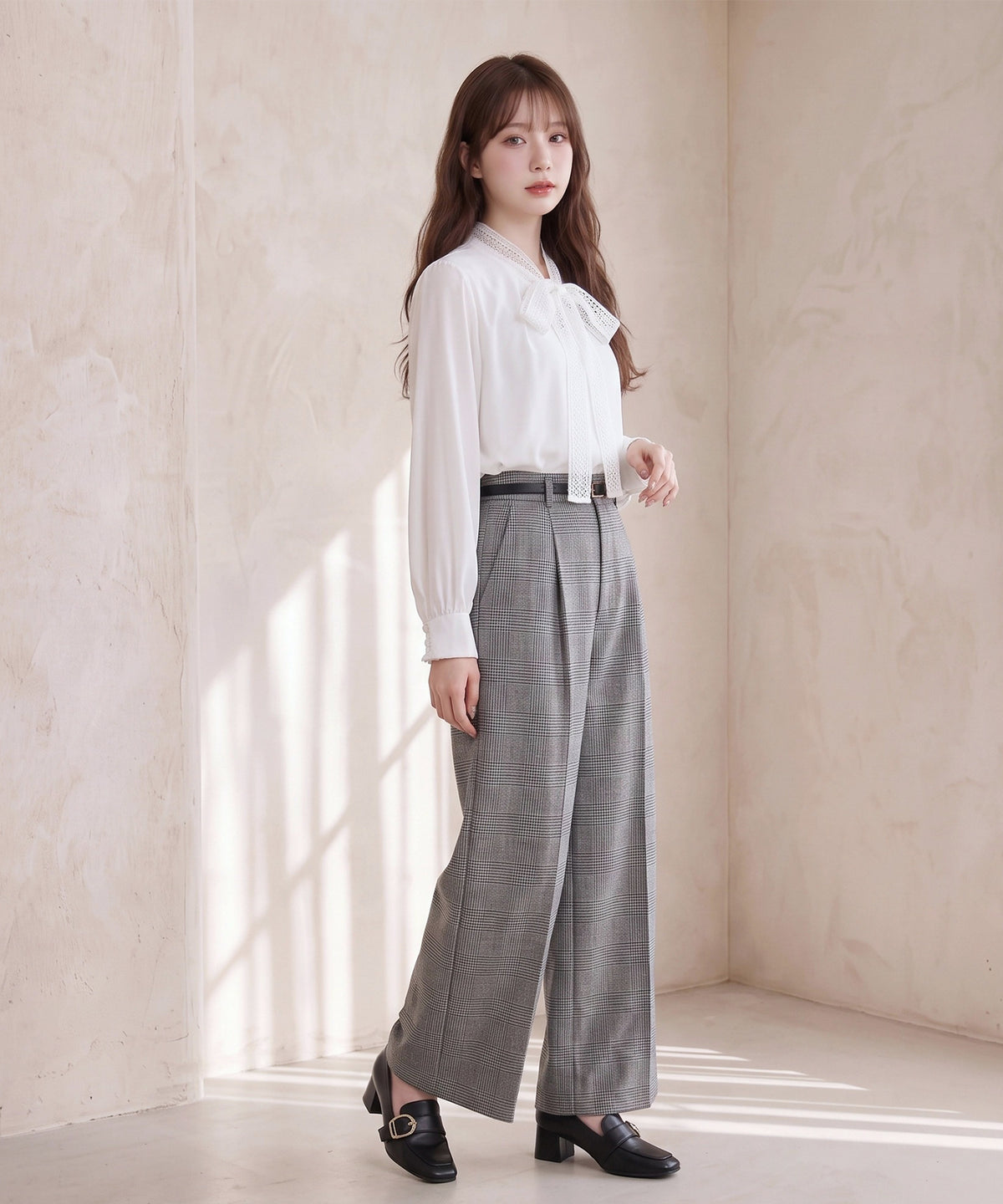 ホワイト(AI画像)　model：160cm　着用サイズ：M