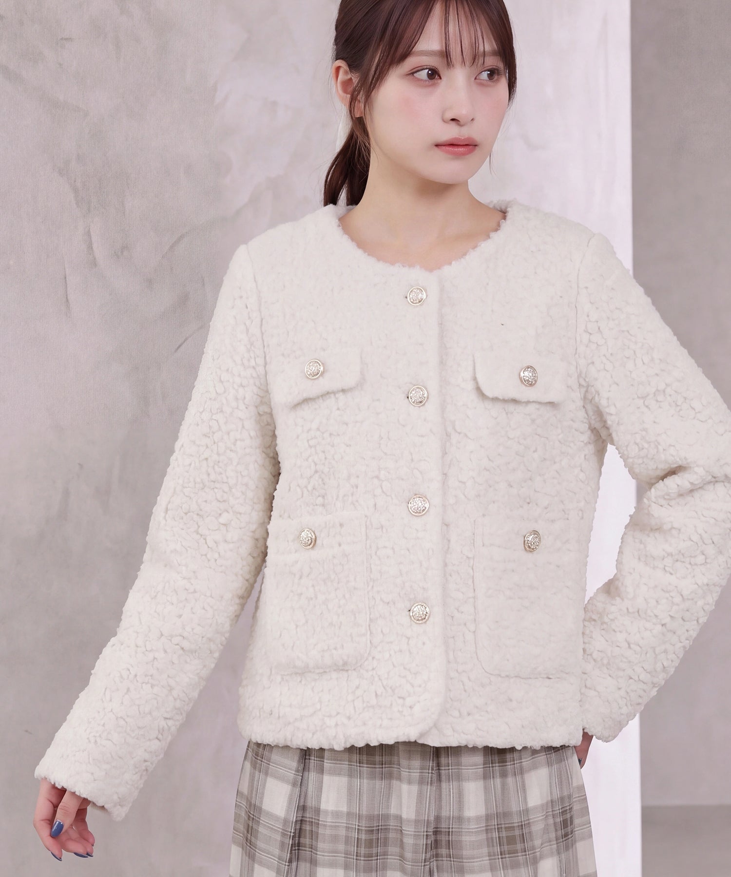 アイボリー(AI画像) model：160cm 着用サイズ：M
