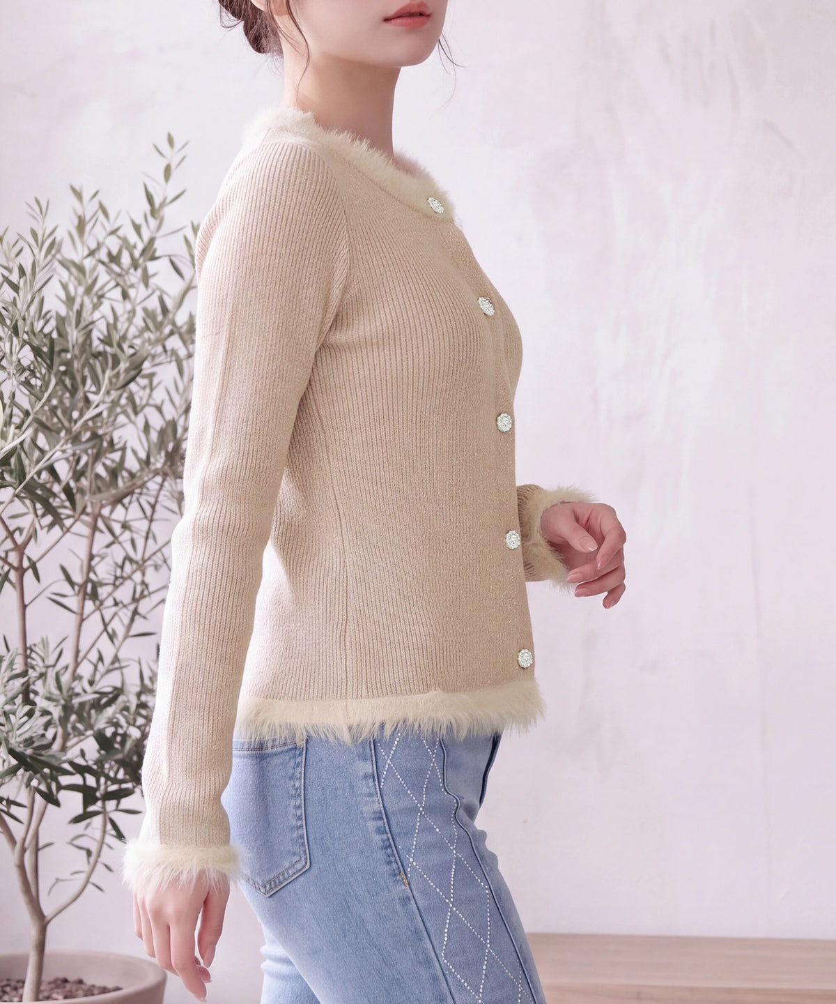 ベージュ(AI画像) model：160cm 着用サイズ：M