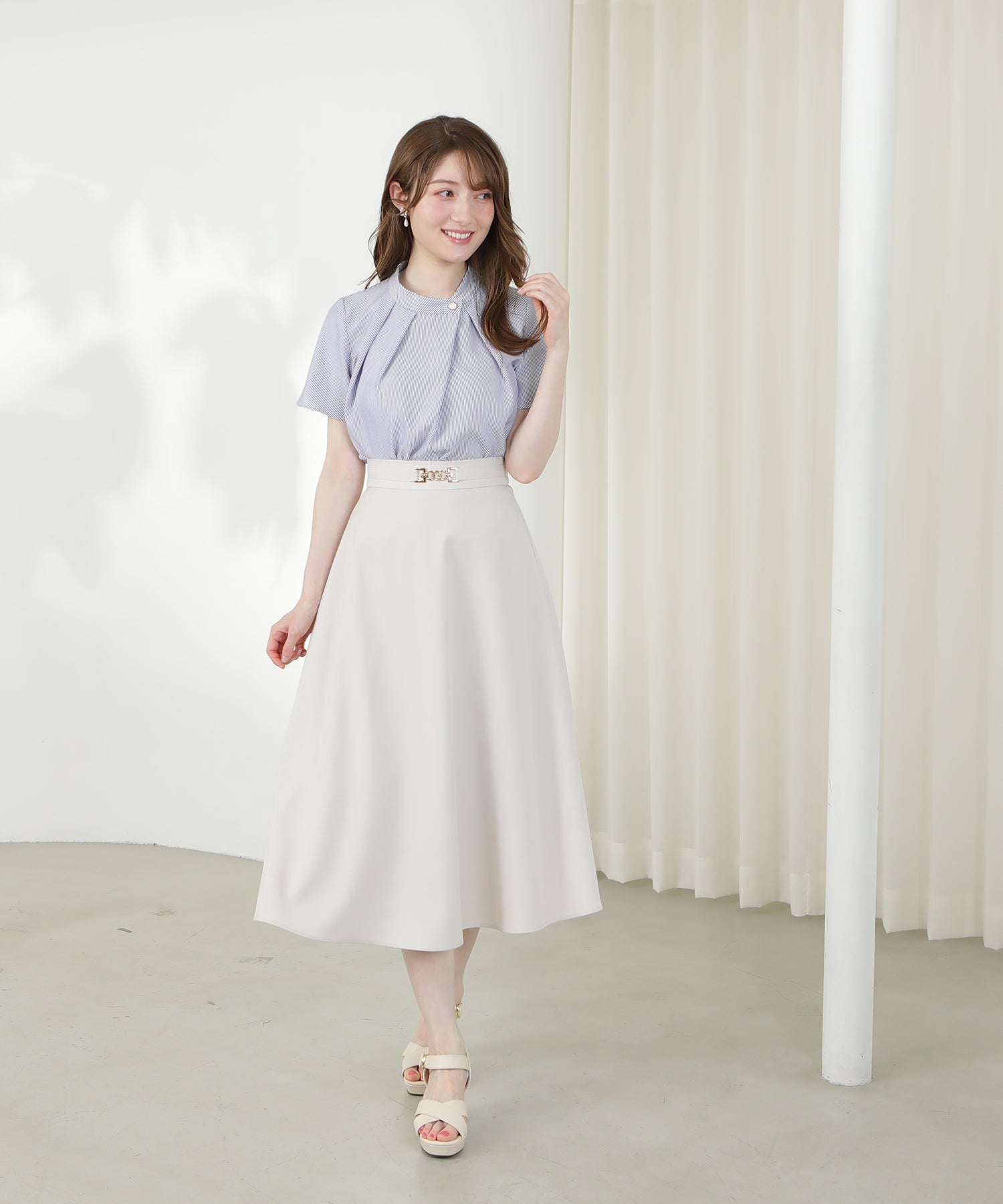ホワイト×ブルー　model：163　着用サイズ：M