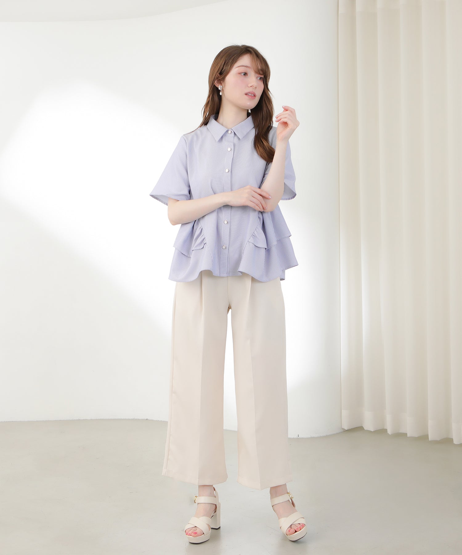 ホワイト×ブルー　model：163　着用サイズ：M