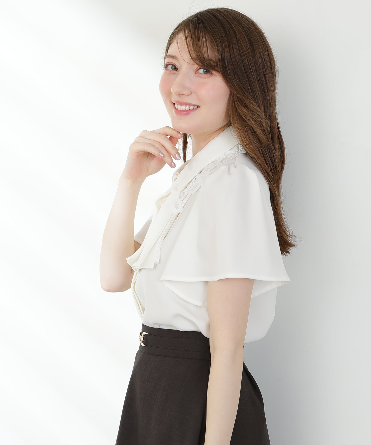ホワイト　model:163cm  着用サイズ：M