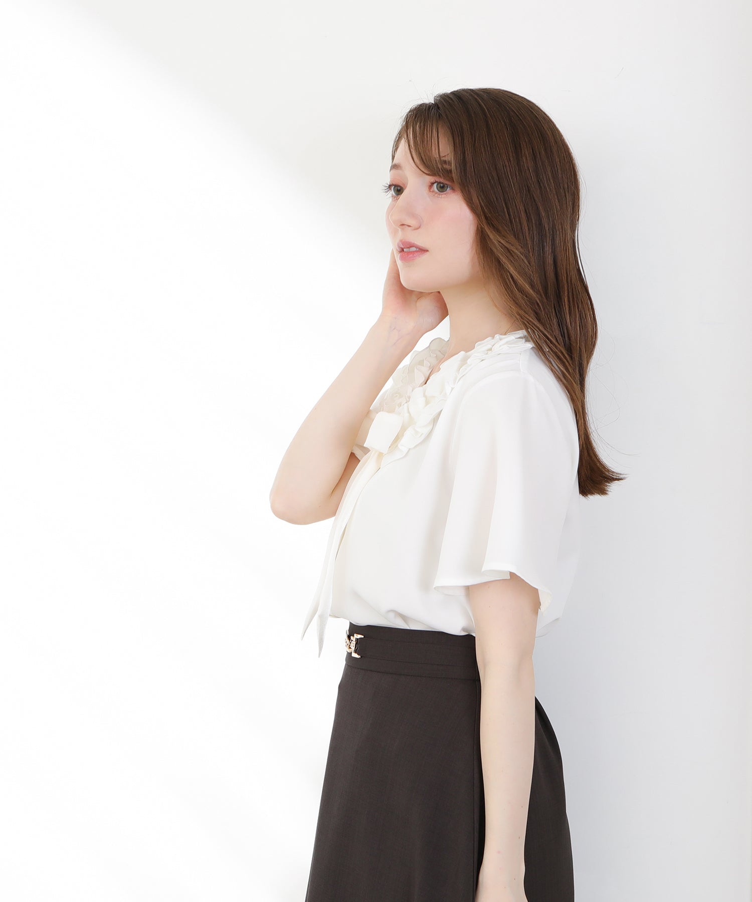 ホワイト　model：163　着用サイズ：M