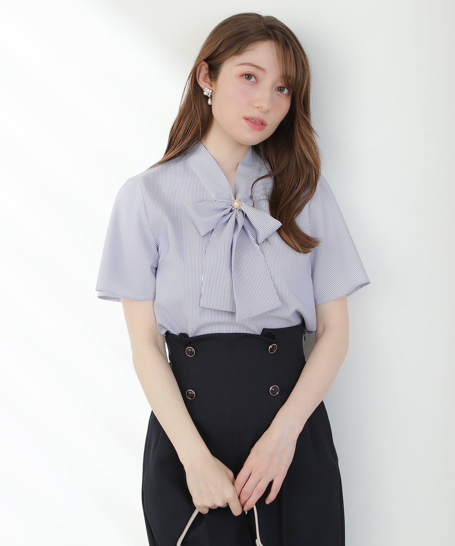 ホワイト×ブルー(ストライプ)　model：163　着用サイズ：M