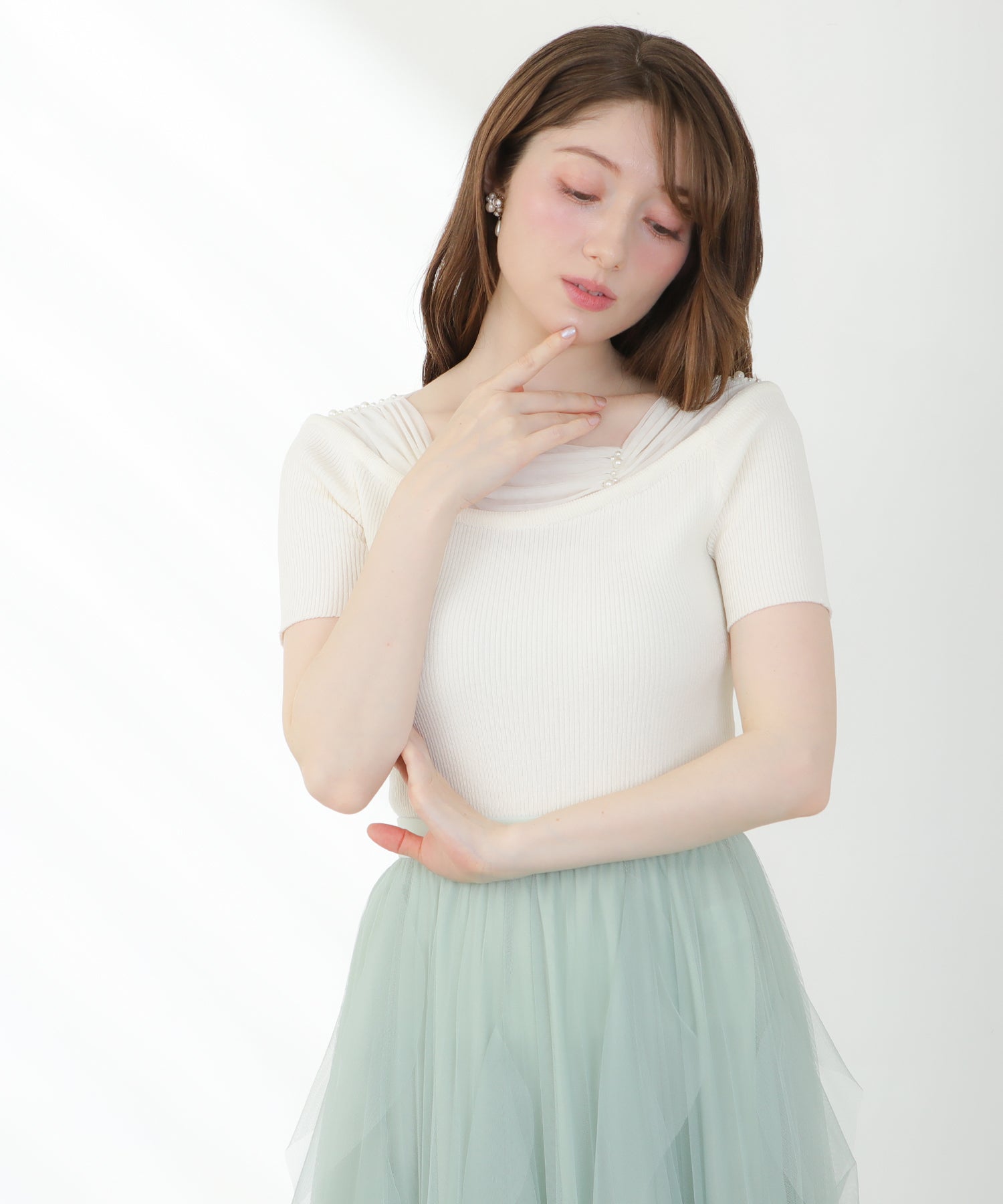 アイボリー　model：163　着用サイズ：M