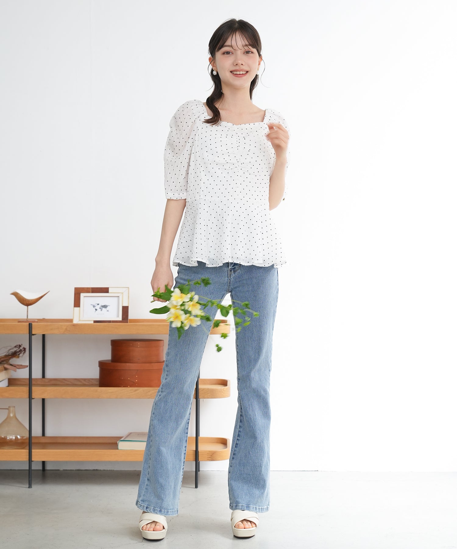 ホワイト　model：158　着用サイズ：M