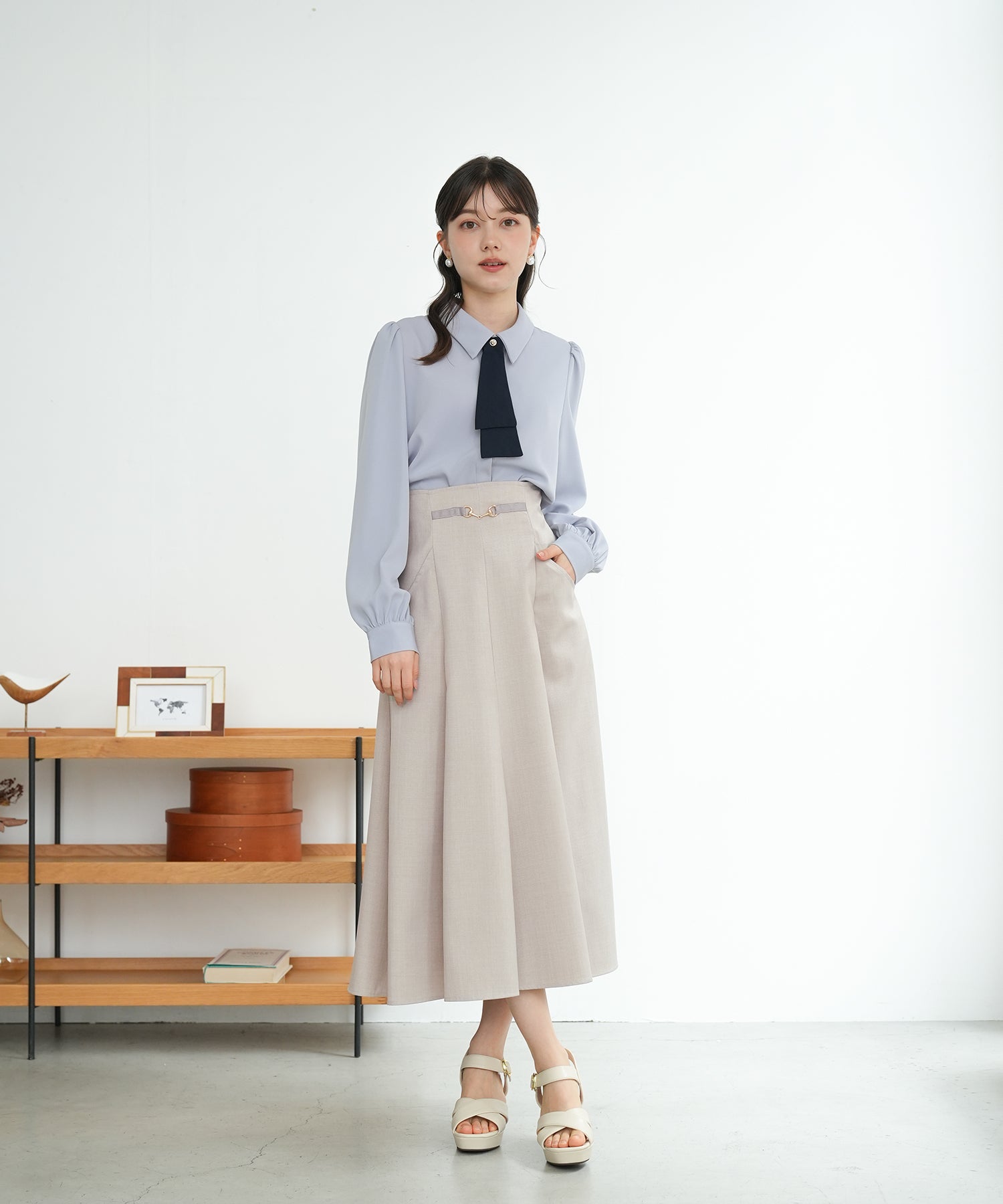 グレージュ　model：158　着用サイズ：M