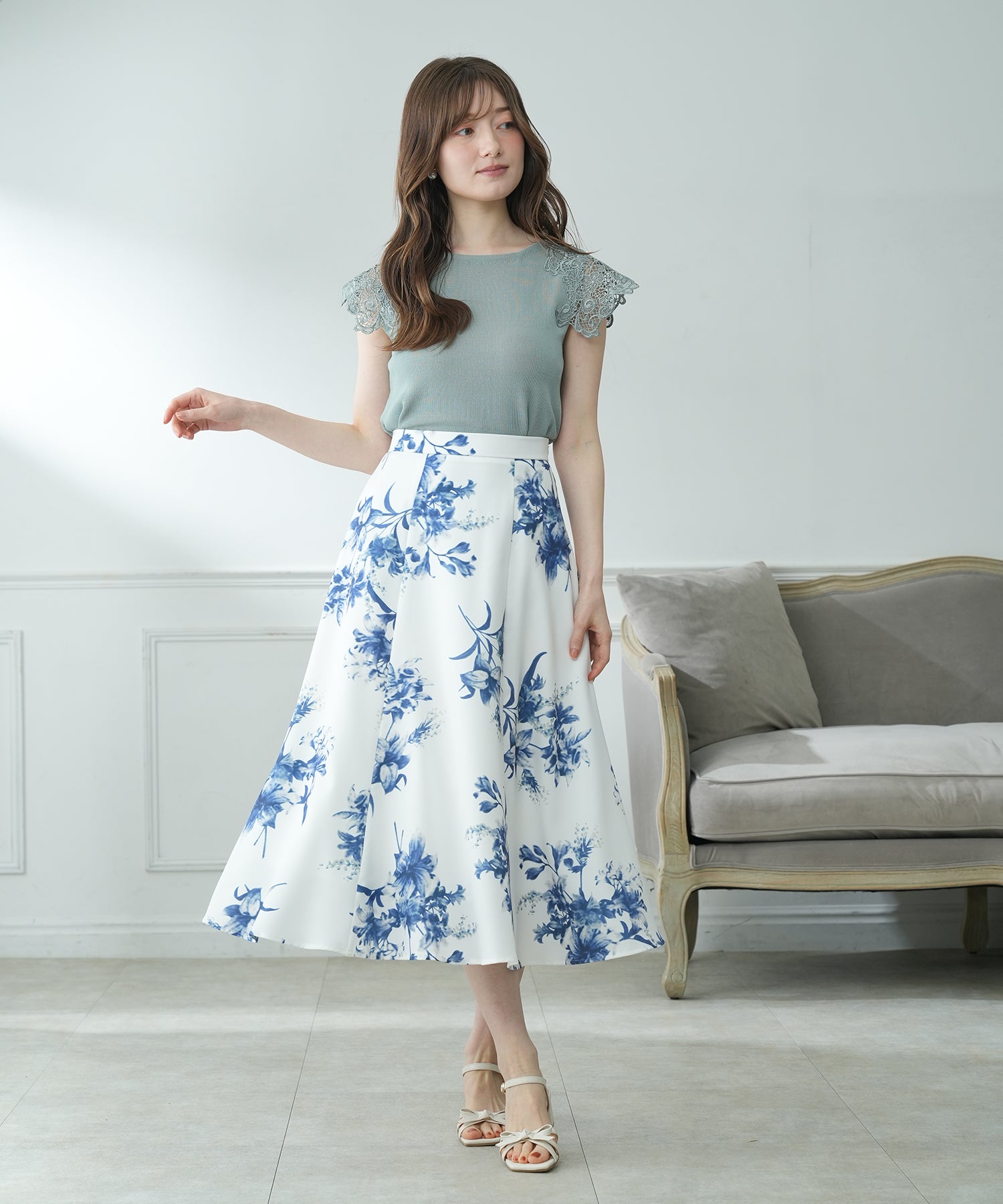 ブルー　model:163　着用サイズ：M