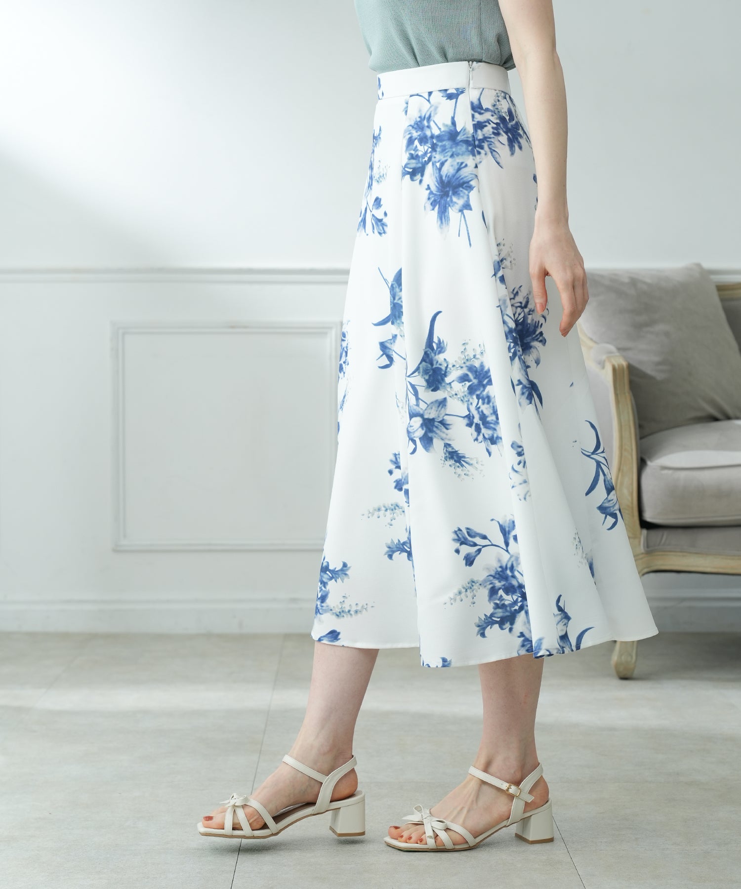 ブルー　model:163　着用サイズ：M