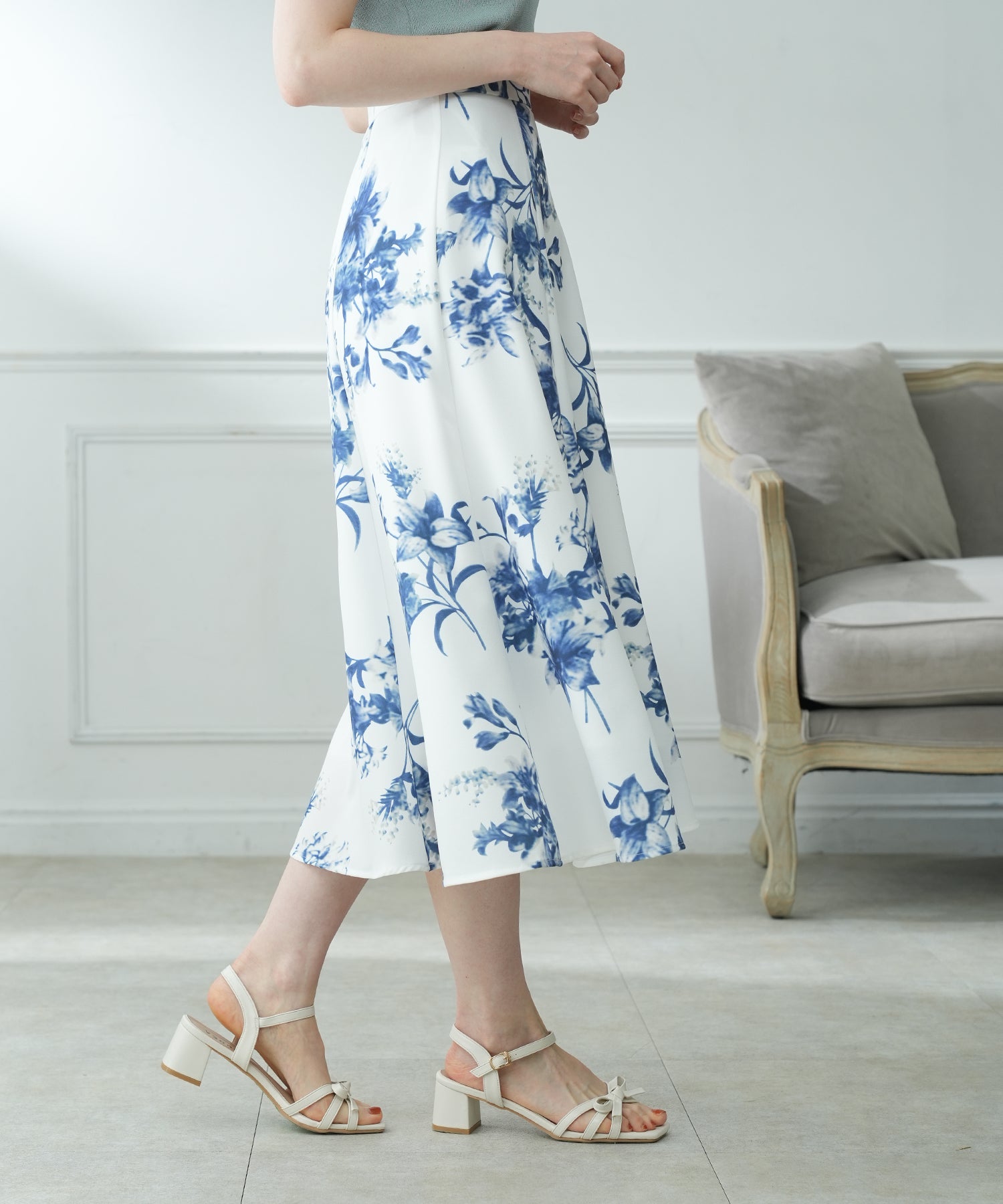 ブルー　model:163　着用サイズ：M