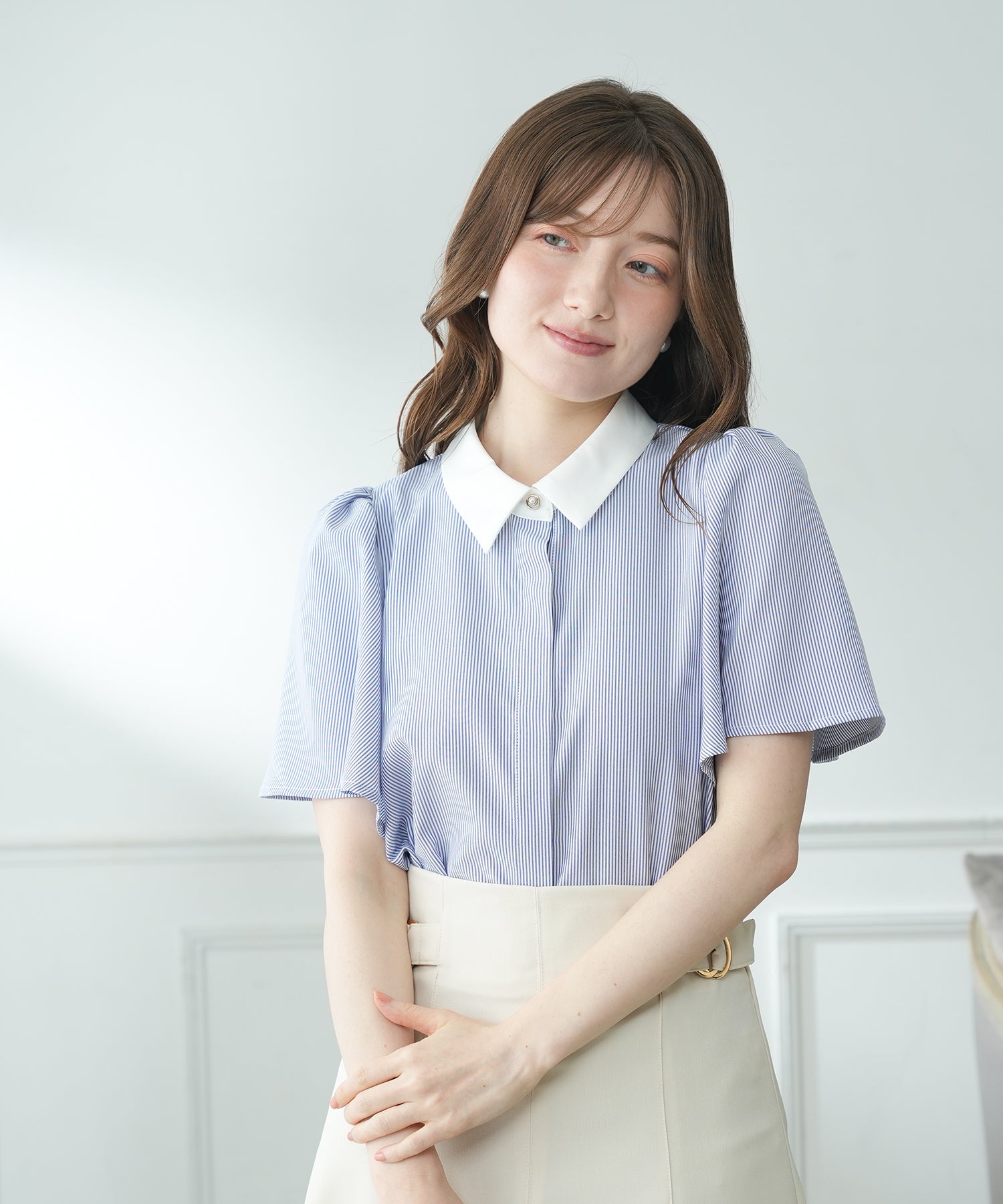 ホワイト×ブルー(ストライプ)　model:163　着用サイズ：M
