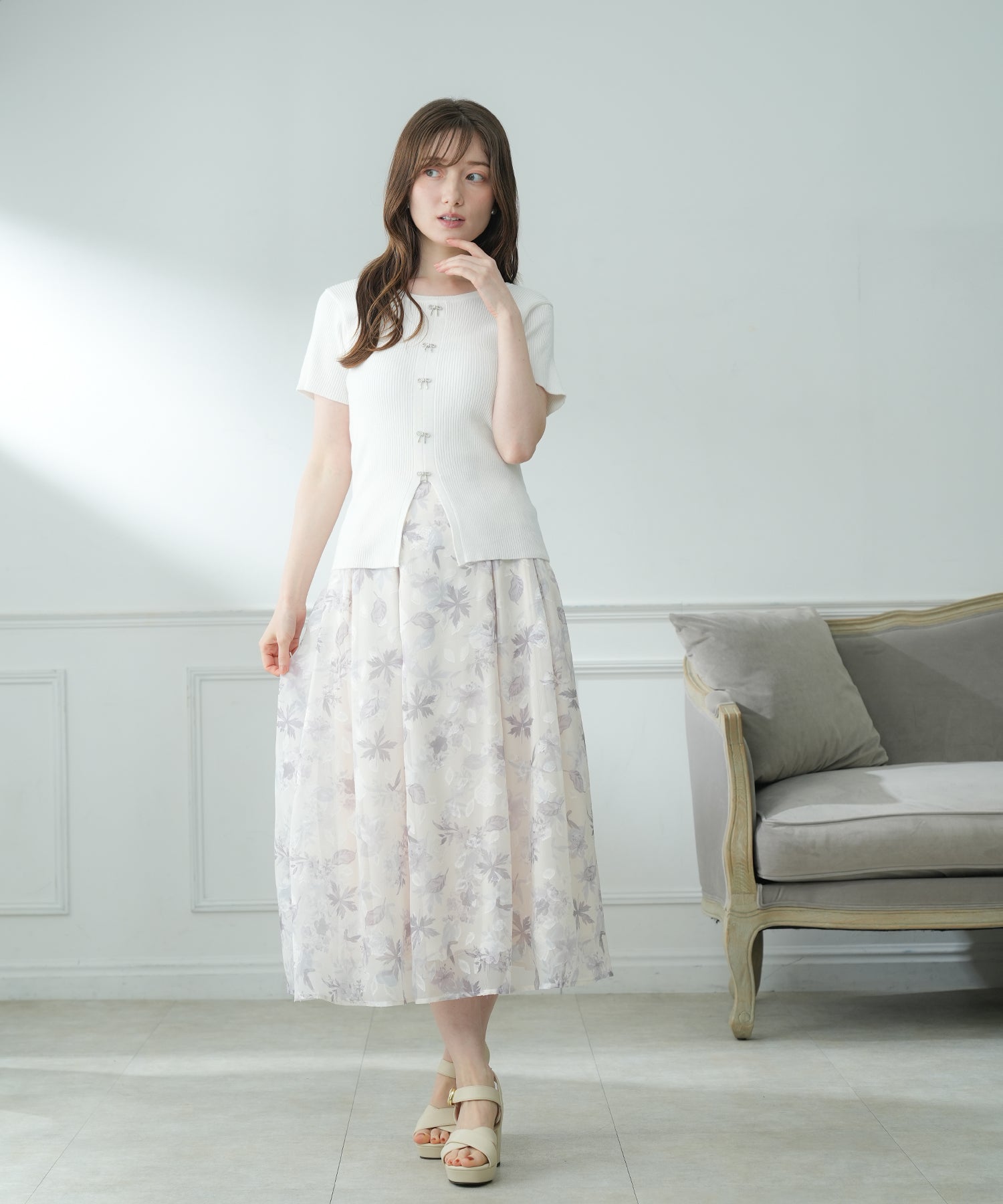 ホワイト　model：163　着用サイズ：M