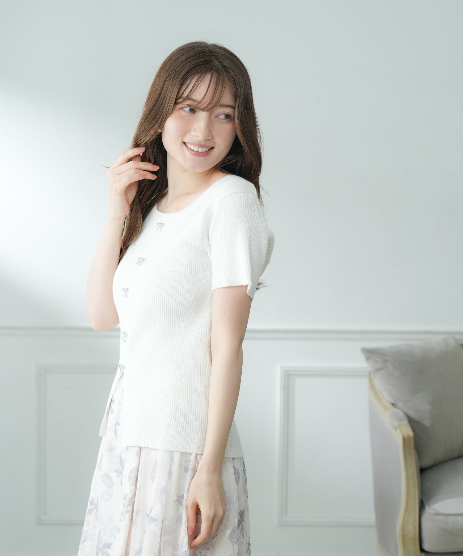 ホワイト　model：163　着用サイズ：M