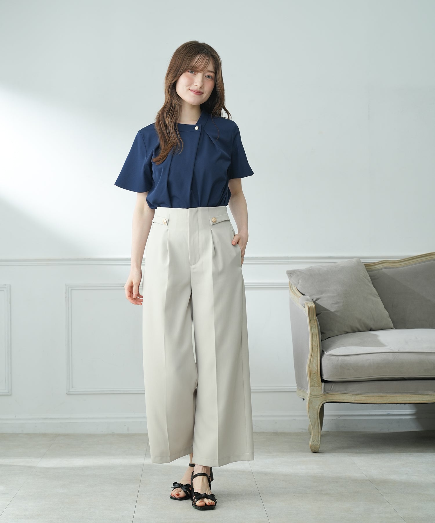 ベージュ　model：163　着用サイズ：M