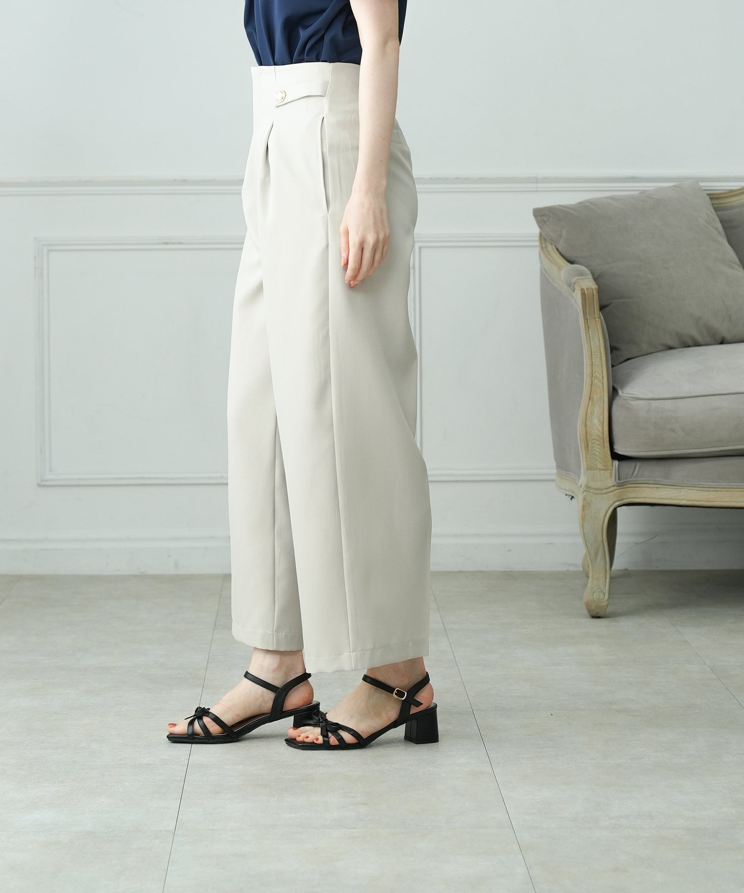 ベージュ　model：163　着用サイズ：M