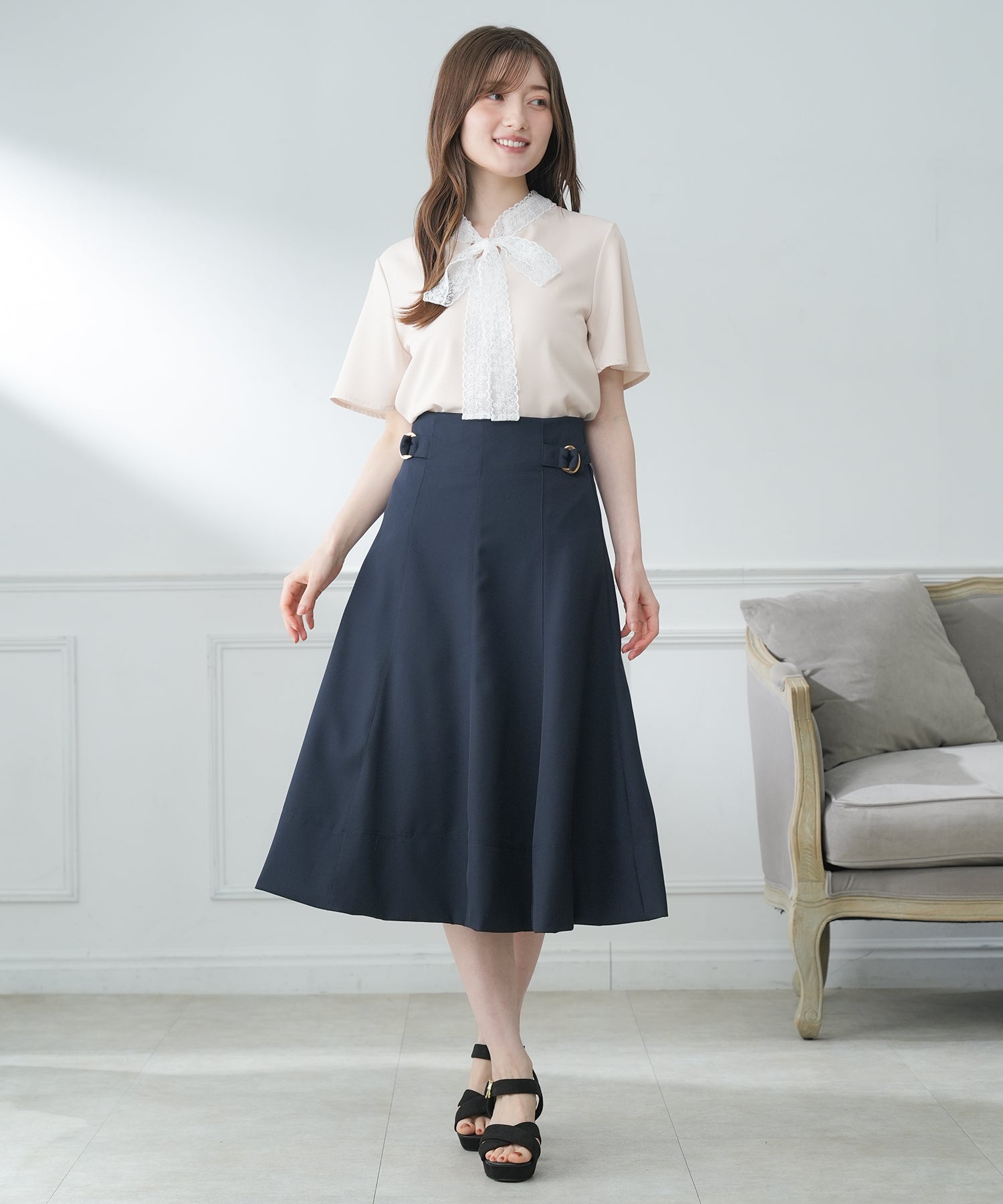 ピンクベージュ　model：163　着用サイズ：M