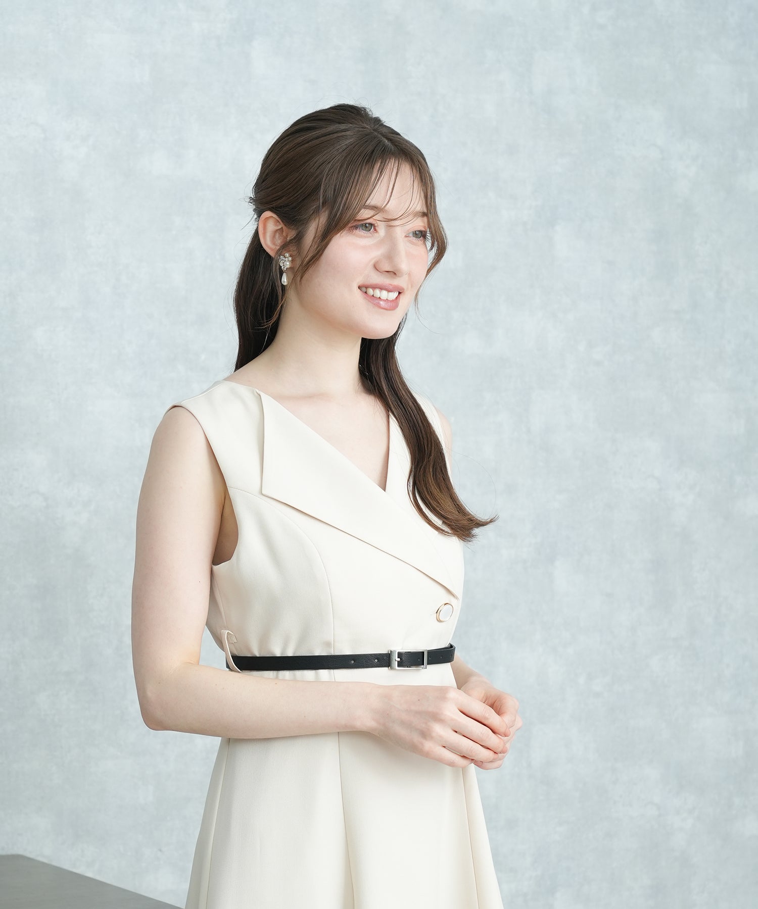 ベージュ　model:163　着用サイズ：M