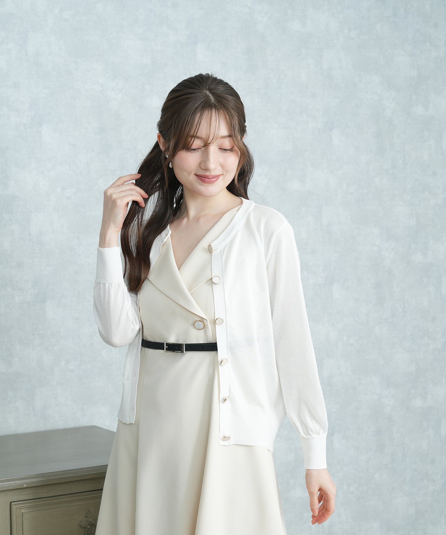 ホワイト　MODEL：163　着用サイズ：M