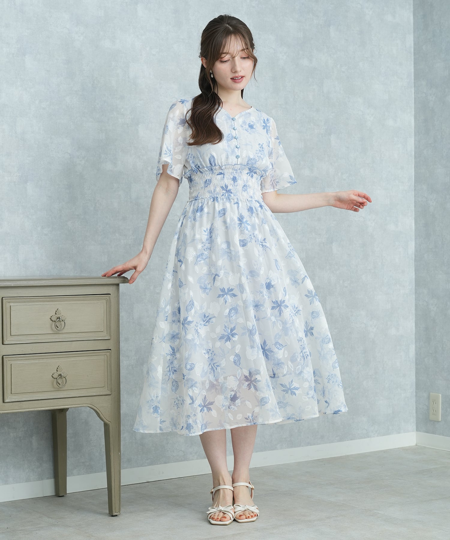 ブルー　model:163cm  着用サイズ：M