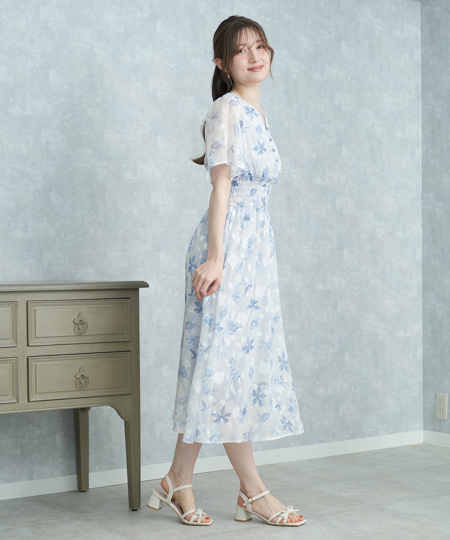 ブルー　model:163cm  着用サイズ：M