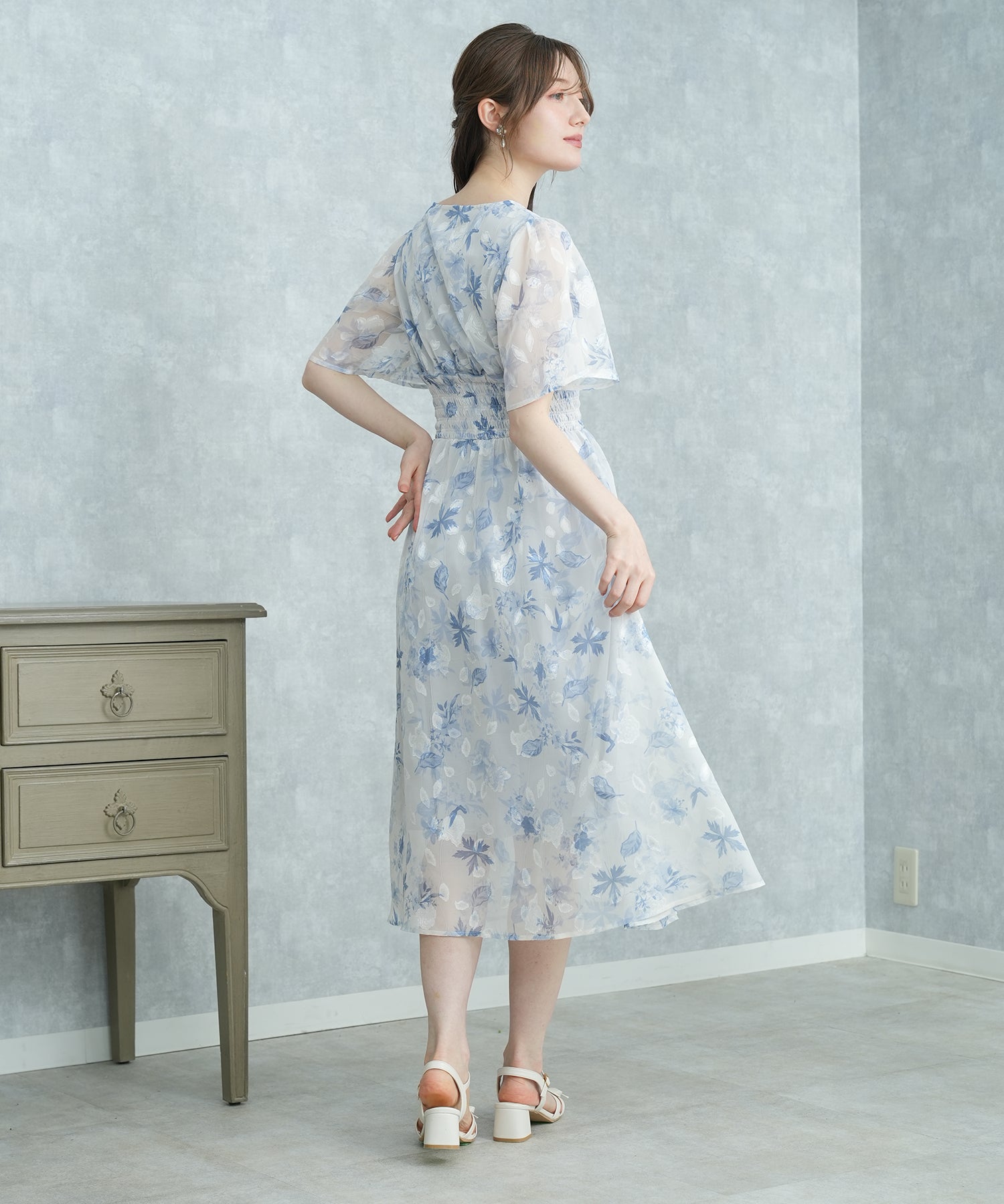 ブルー　model:163cm  着用サイズ：M