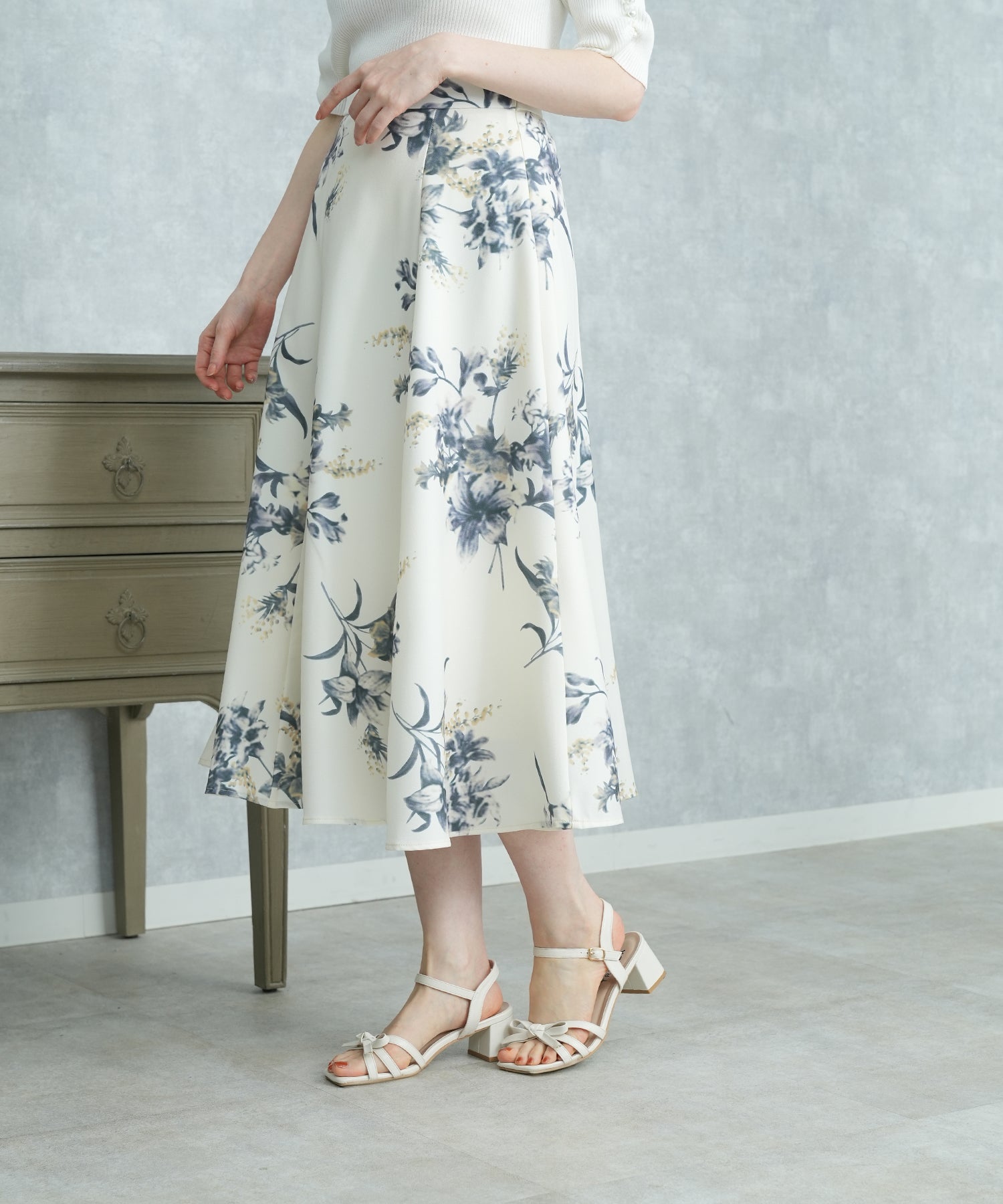 イエロー　model:163　着用サイズ：M