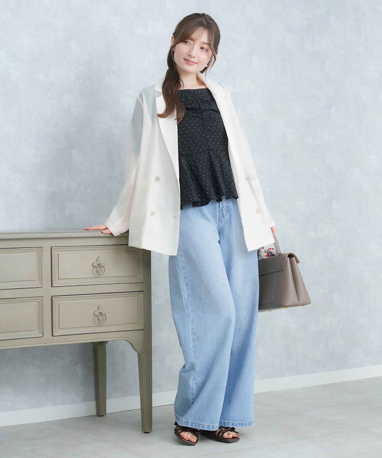 ベージュ　model:163cm  着用サイズ：M