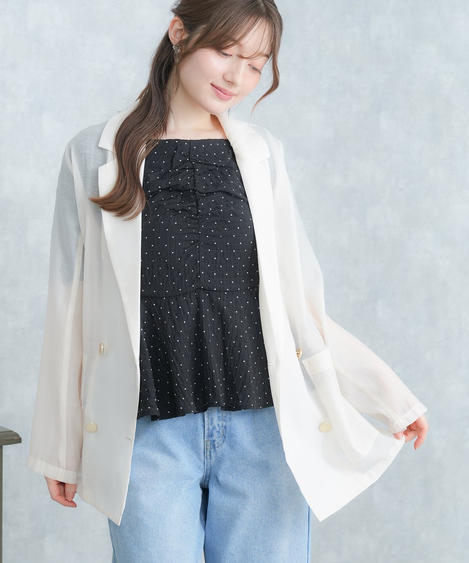 ベージュ　model:163cm  着用サイズ：M