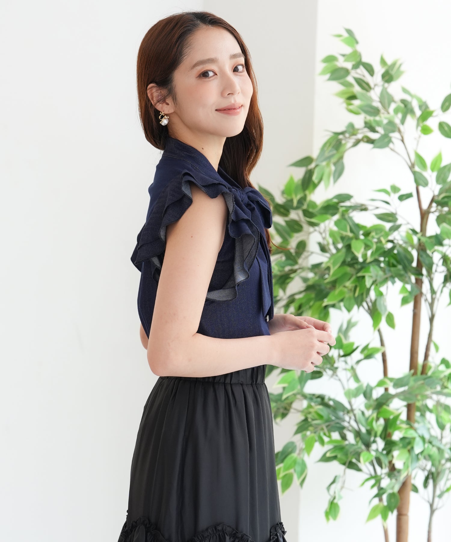インディゴブルー　model：165　着用サイズ：M