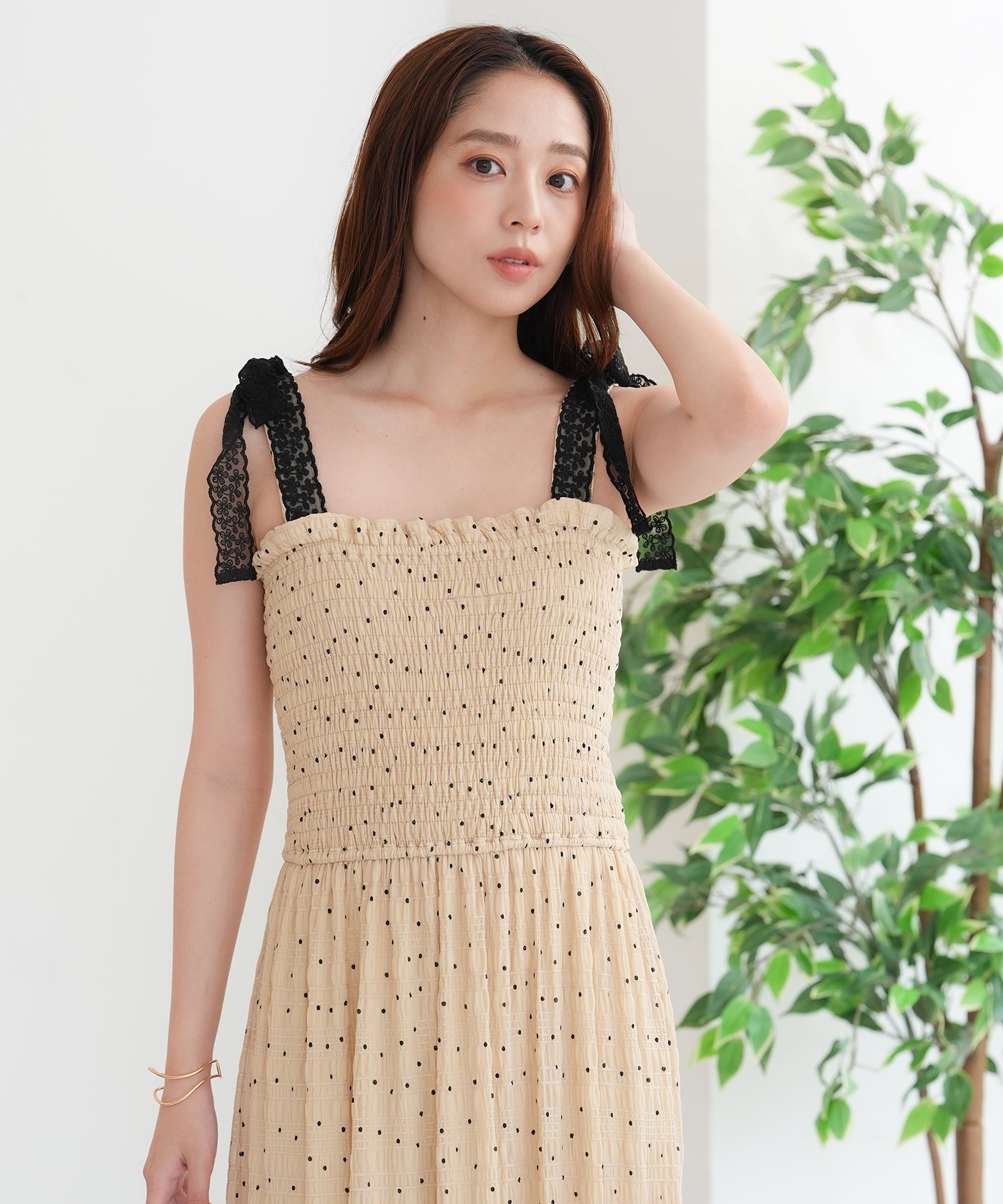 ベージュ　model：165　着用サイズ：M