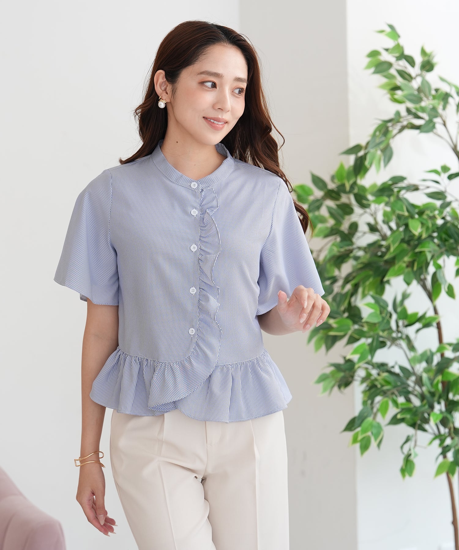 ホワイト×ブルー　model:165cm  着用サイズ：M