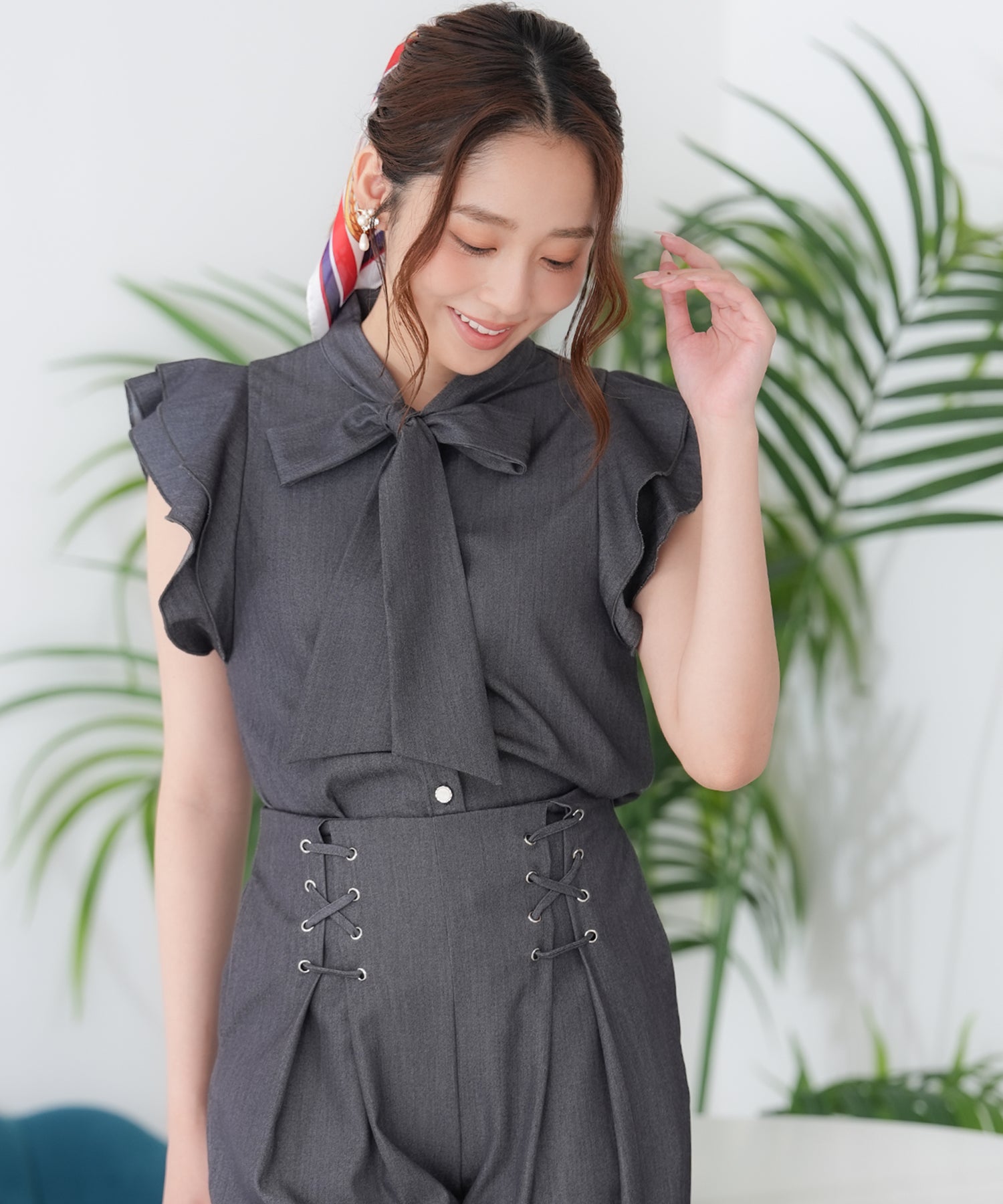 チャコール　model：165　着用サイズ：M