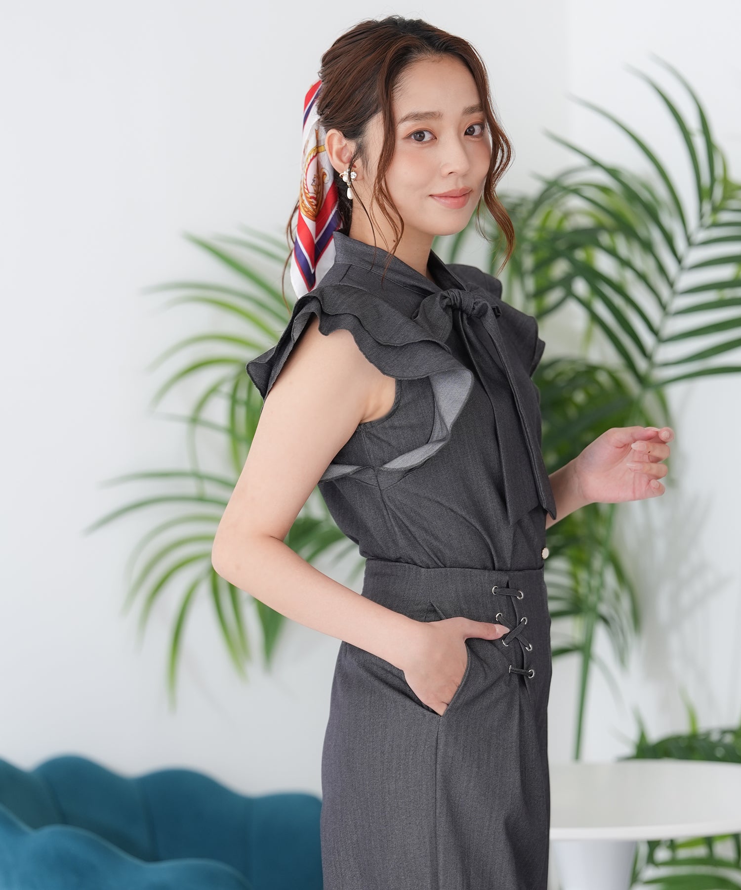 チャコール　model：165　着用サイズ：M