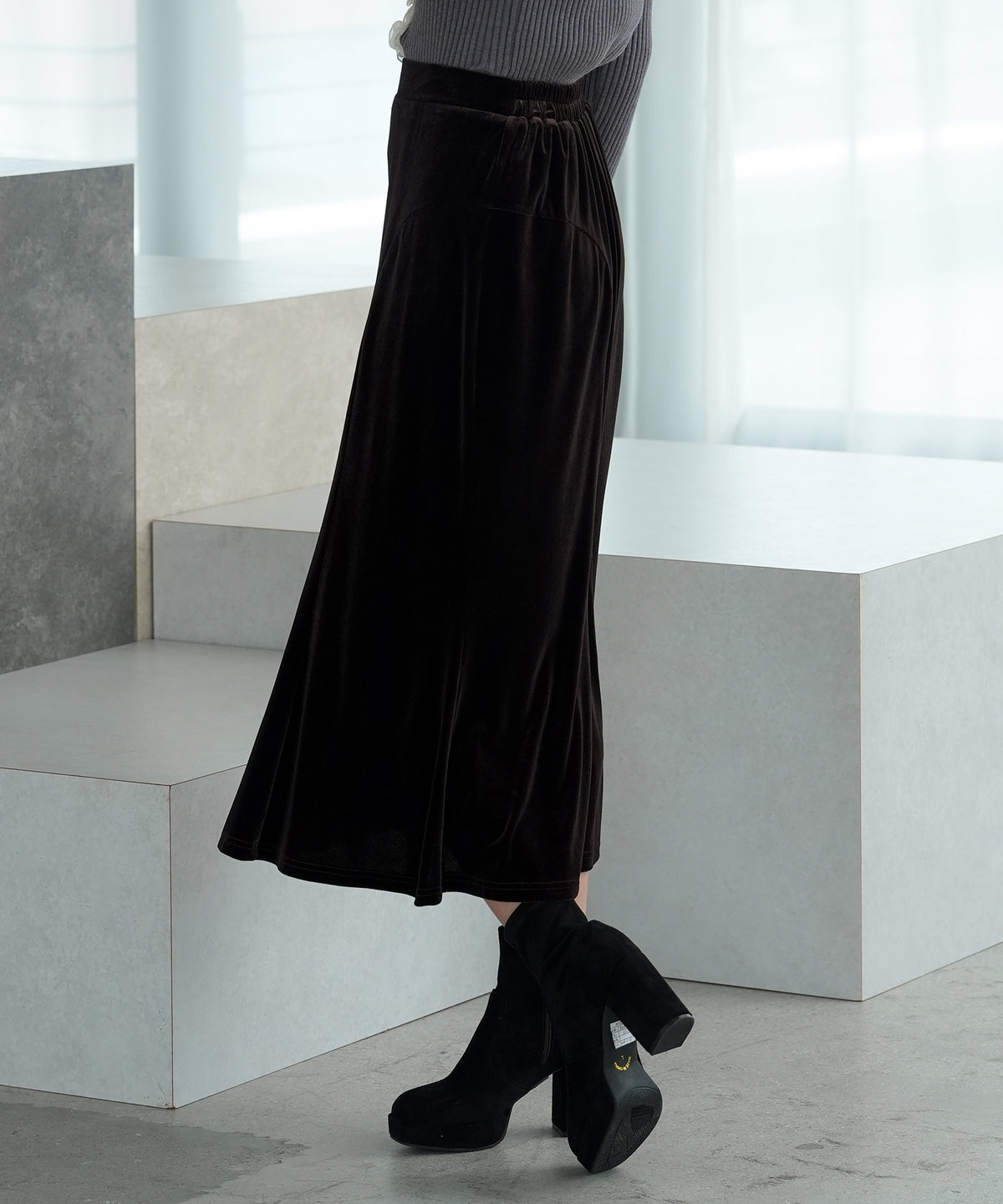 ブラウン　model：171　着用サイズ：Ｍ