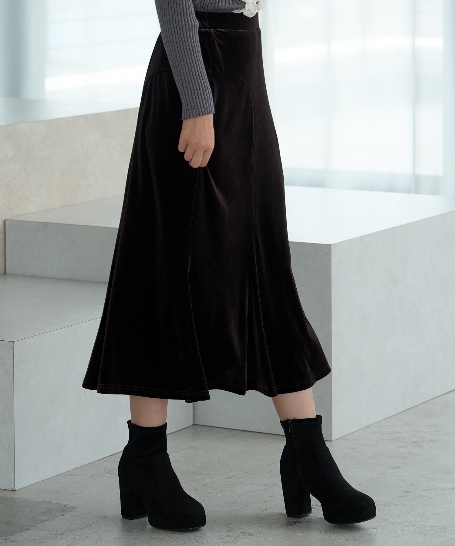 ブラウン　model：171　着用サイズ：Ｍ