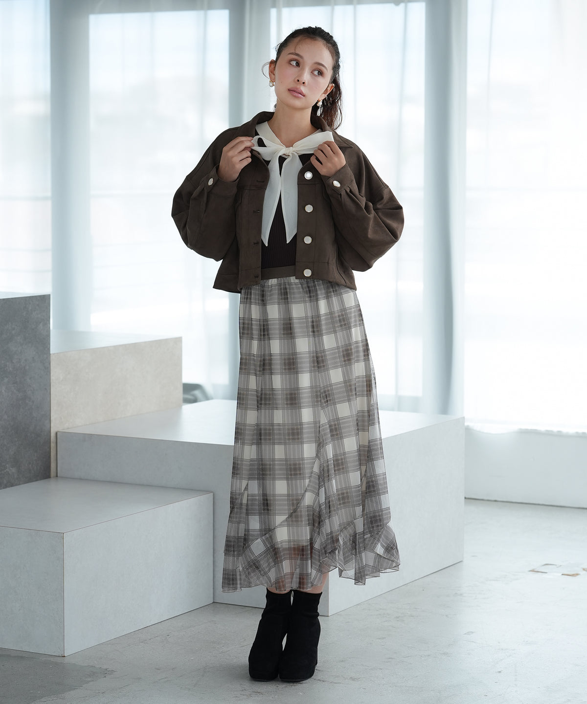 ブラウン　model：171　着用サイズ：M