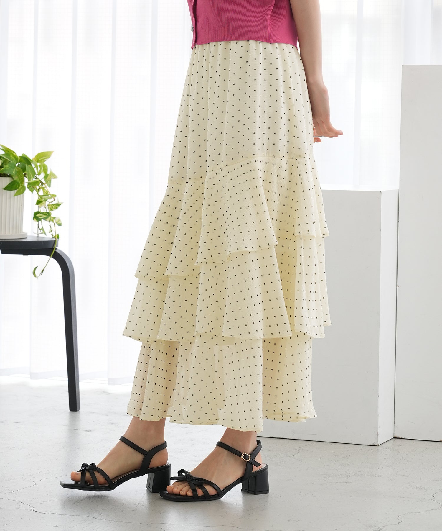 ホワイト　model:158　着用サイズ：M