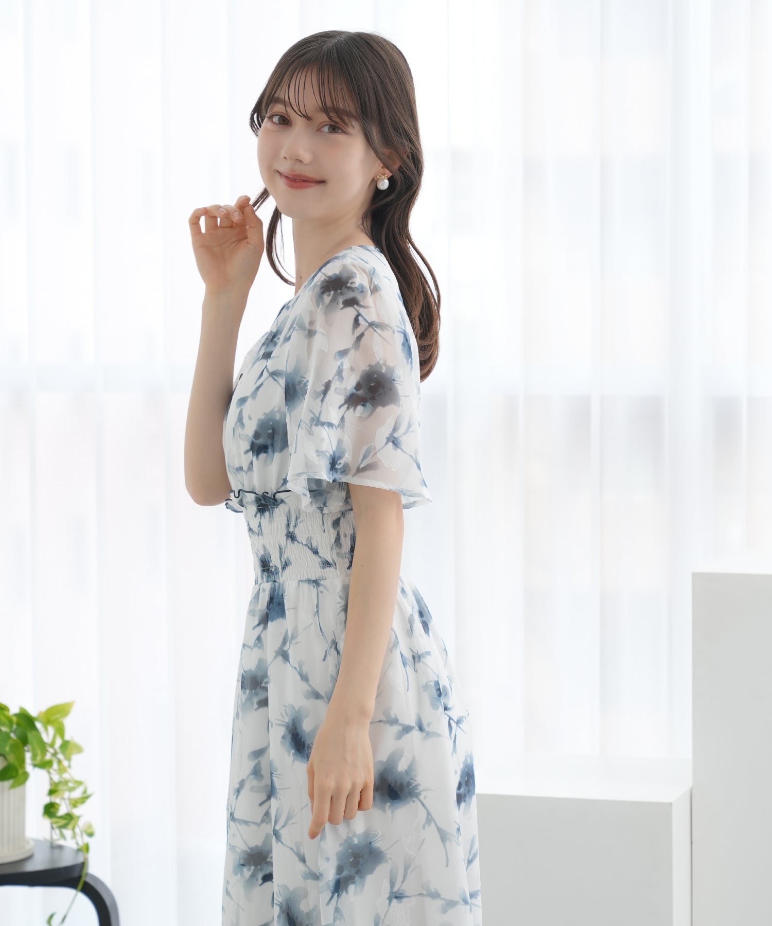 ブルー　model：158　着用サイズ：M