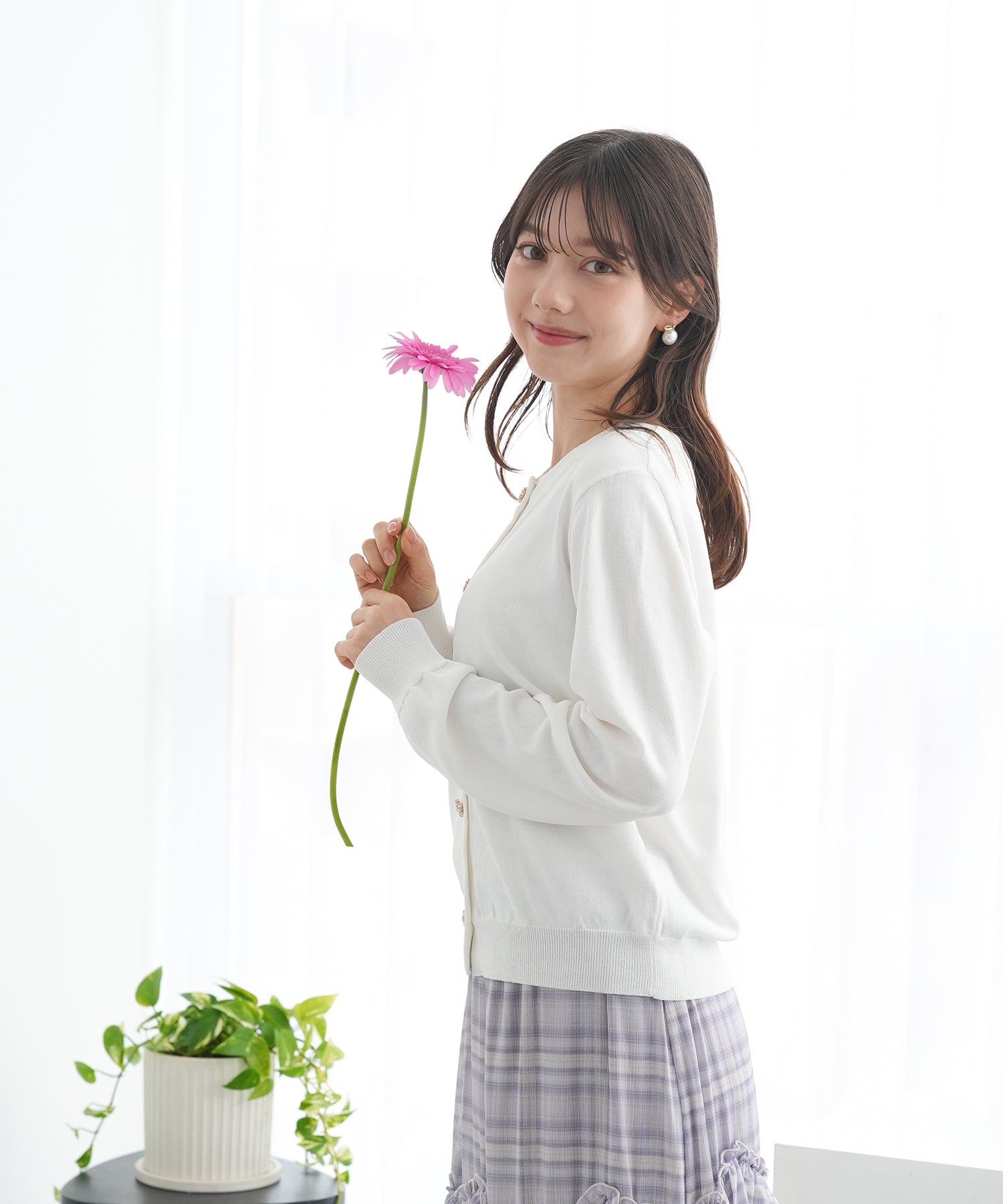 ホワイト　model:158　着用サイズ：M