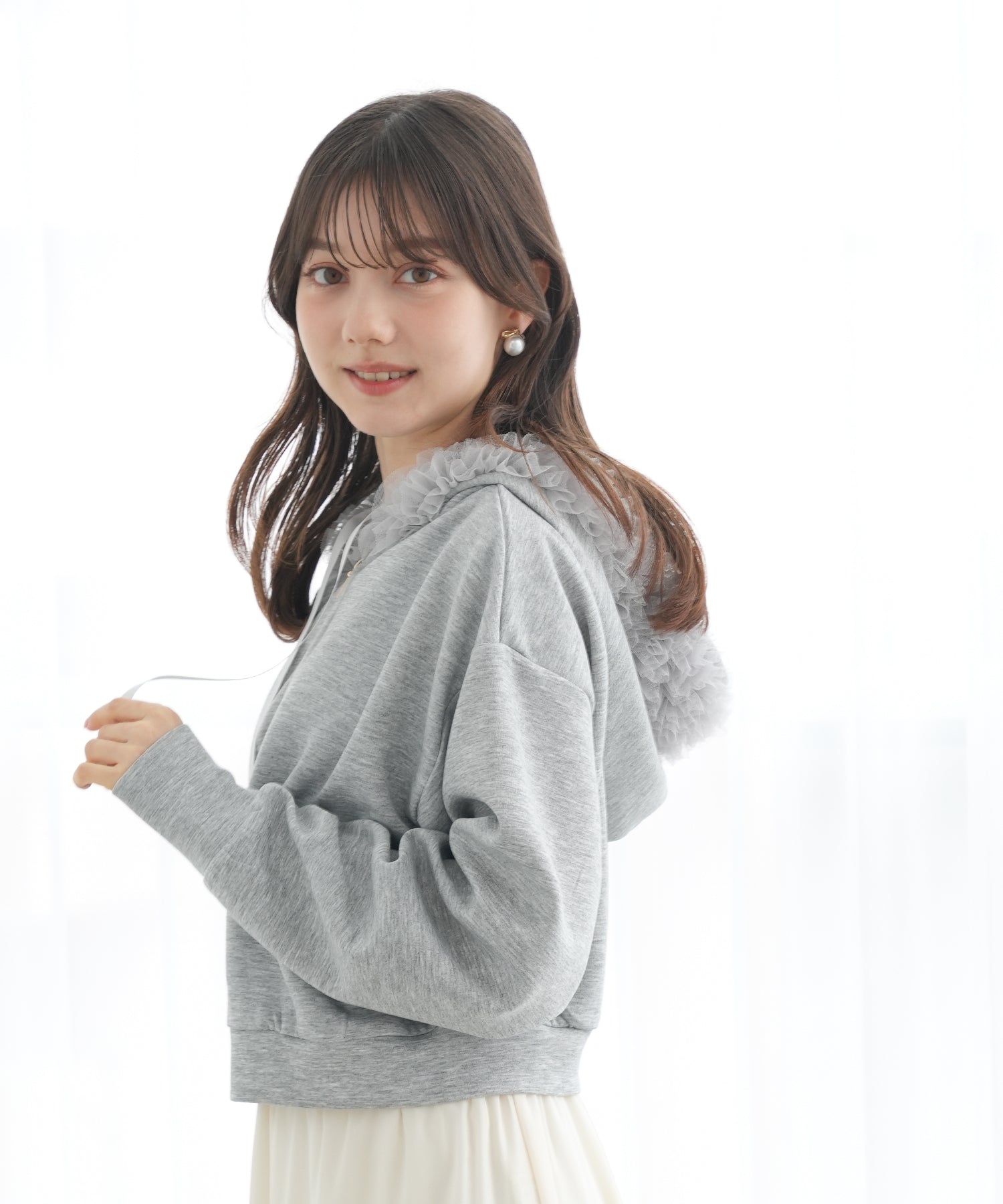 ライトグレー　model：158　着用サイズ：M