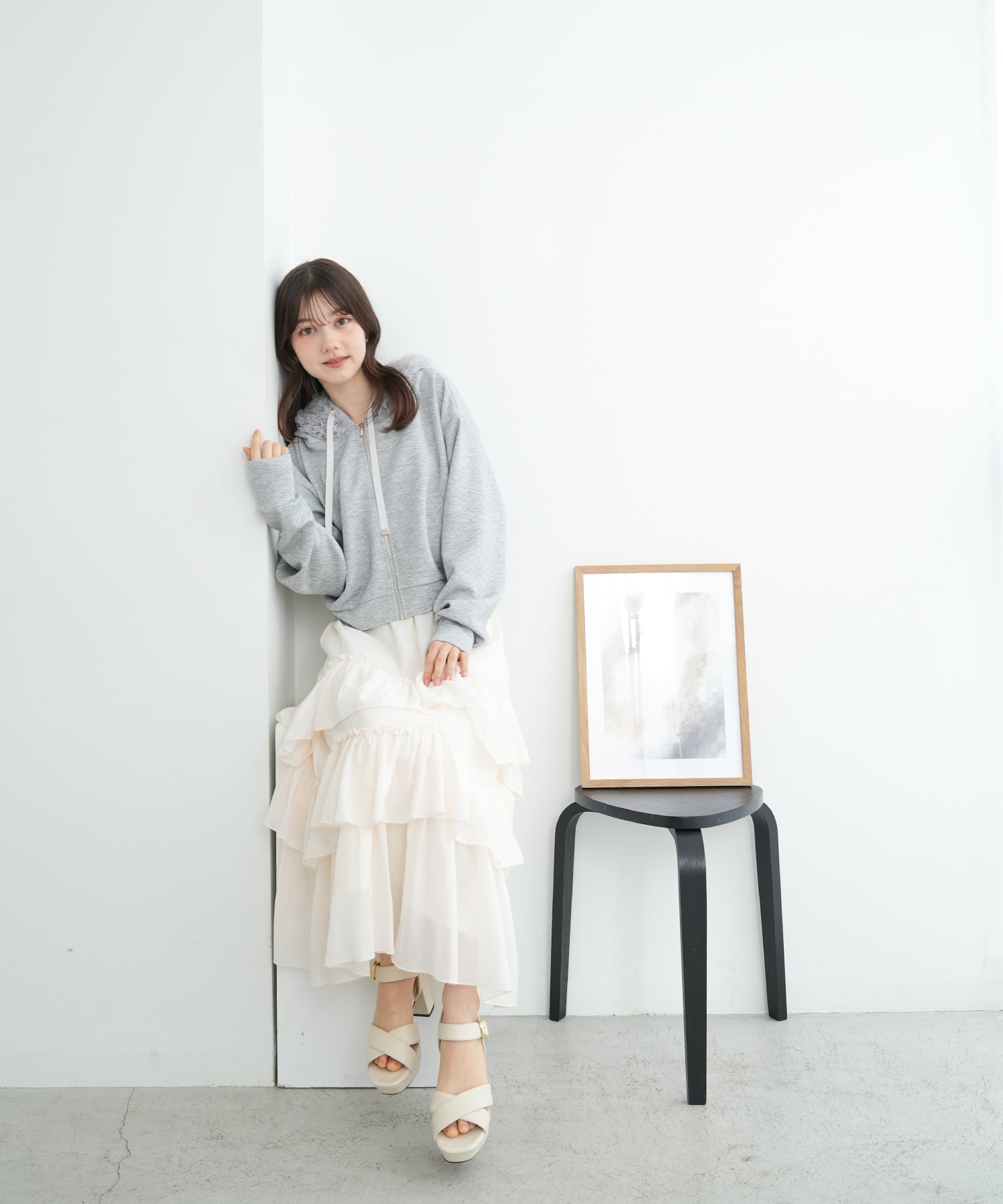 ライトグレー　model：158　着用サイズ：M