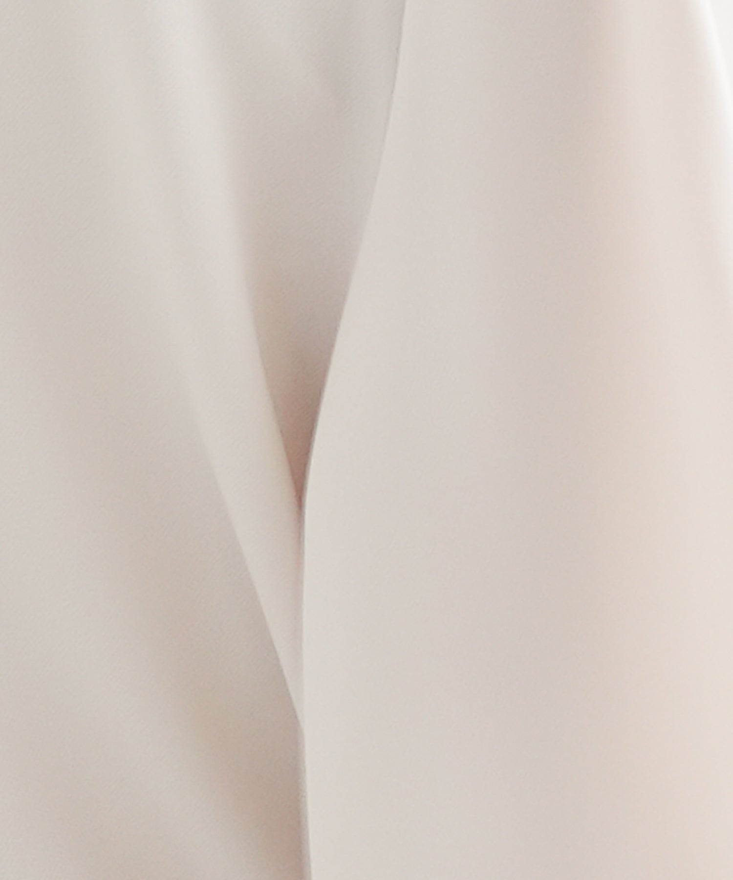 ピンクベージュ