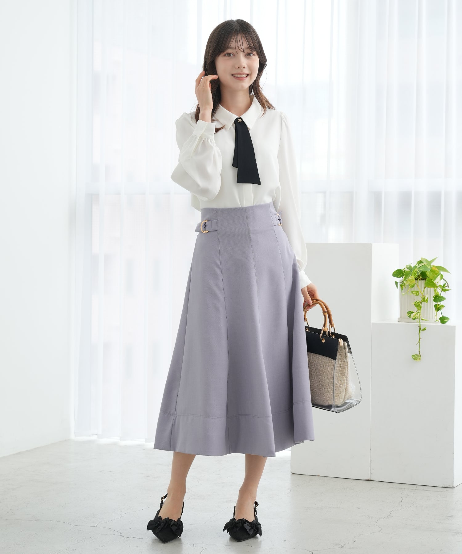 ホワイト　model：158　着用サイズ：M