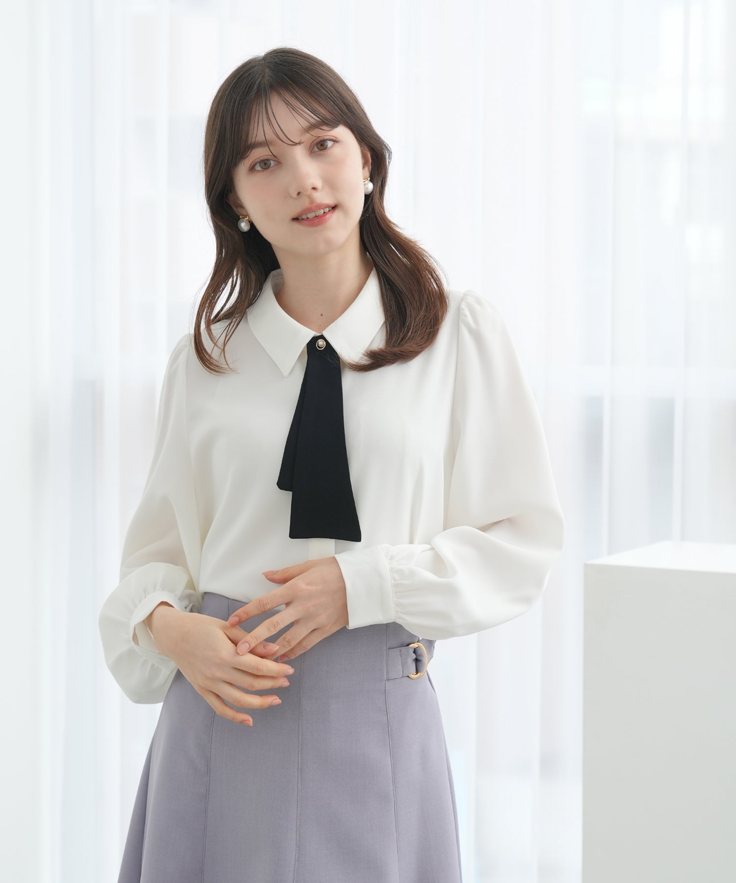 ホワイト×ブラック(ボウタイ)