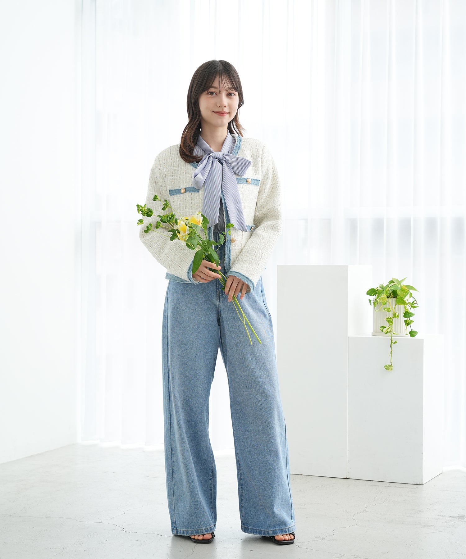 ホワイト　model：158　着用サイズ：M